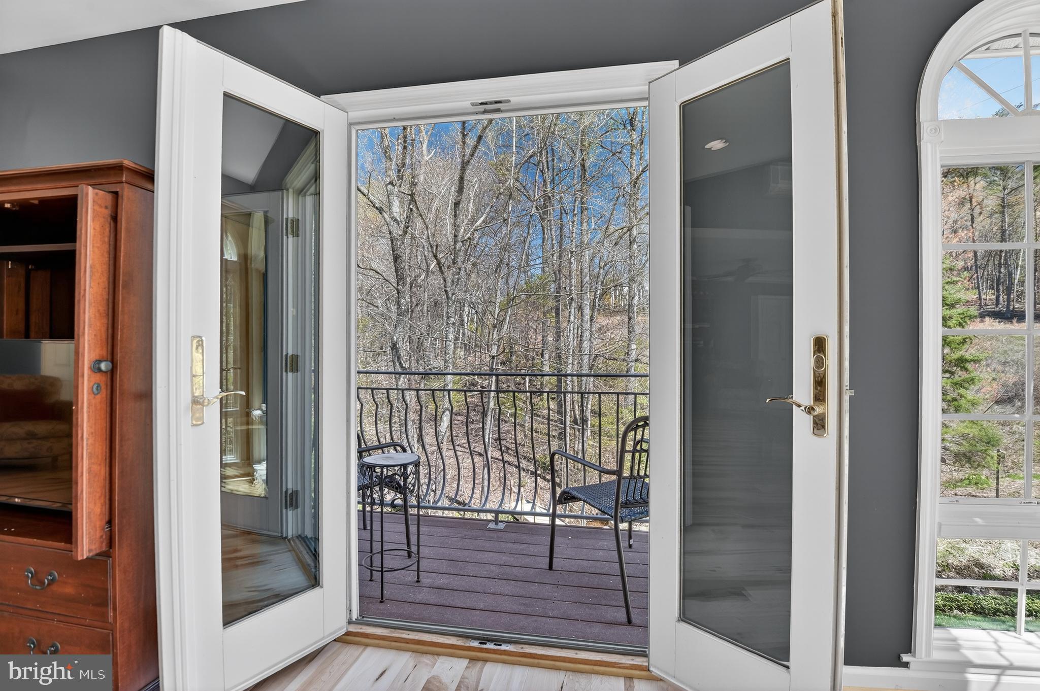 KINGS VALLEY MANOR - Residential