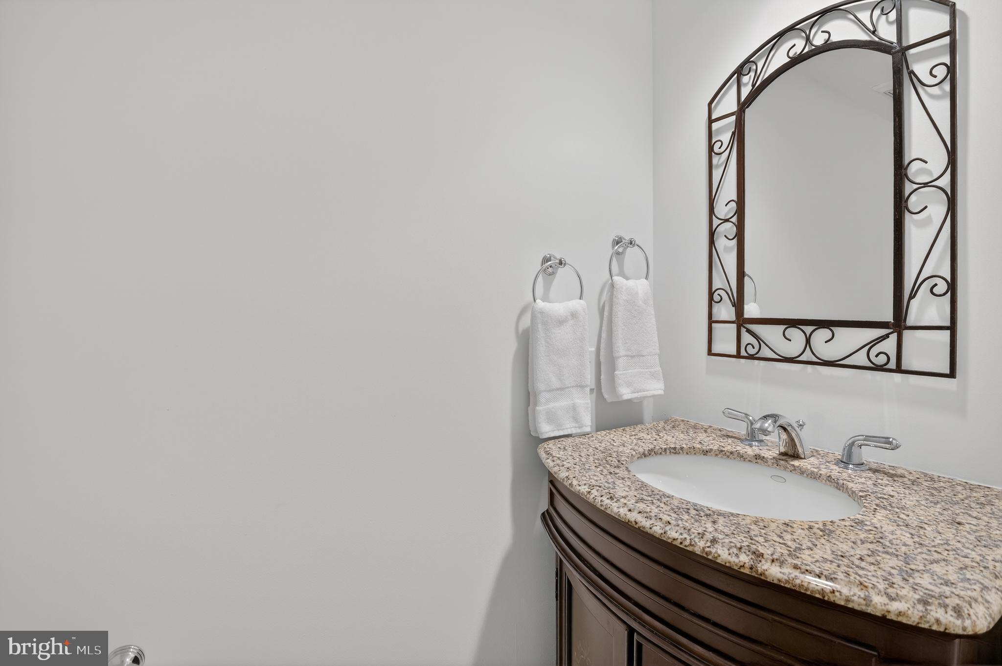 KINGS VALLEY MANOR - Residential