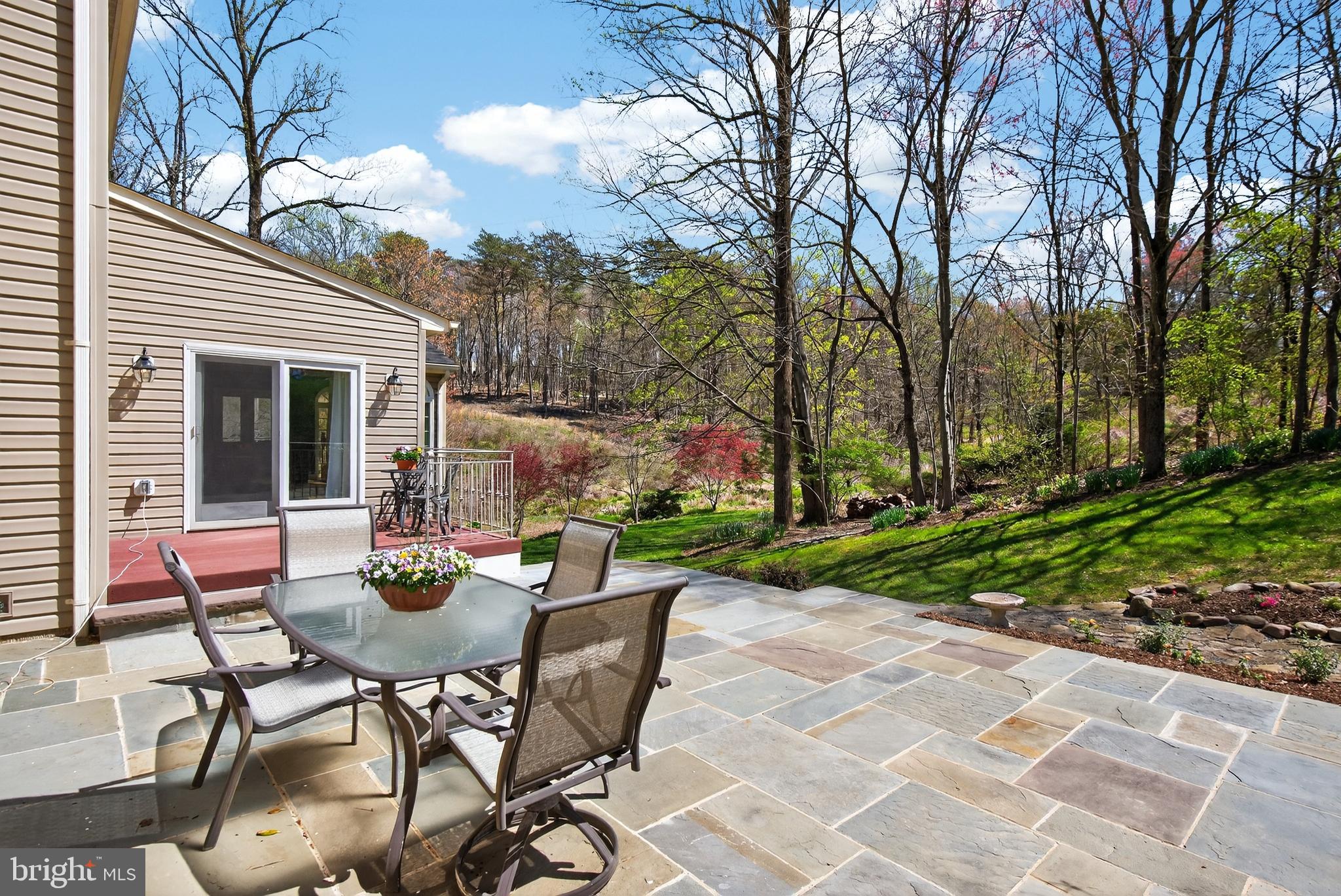 KINGS VALLEY MANOR - Residential