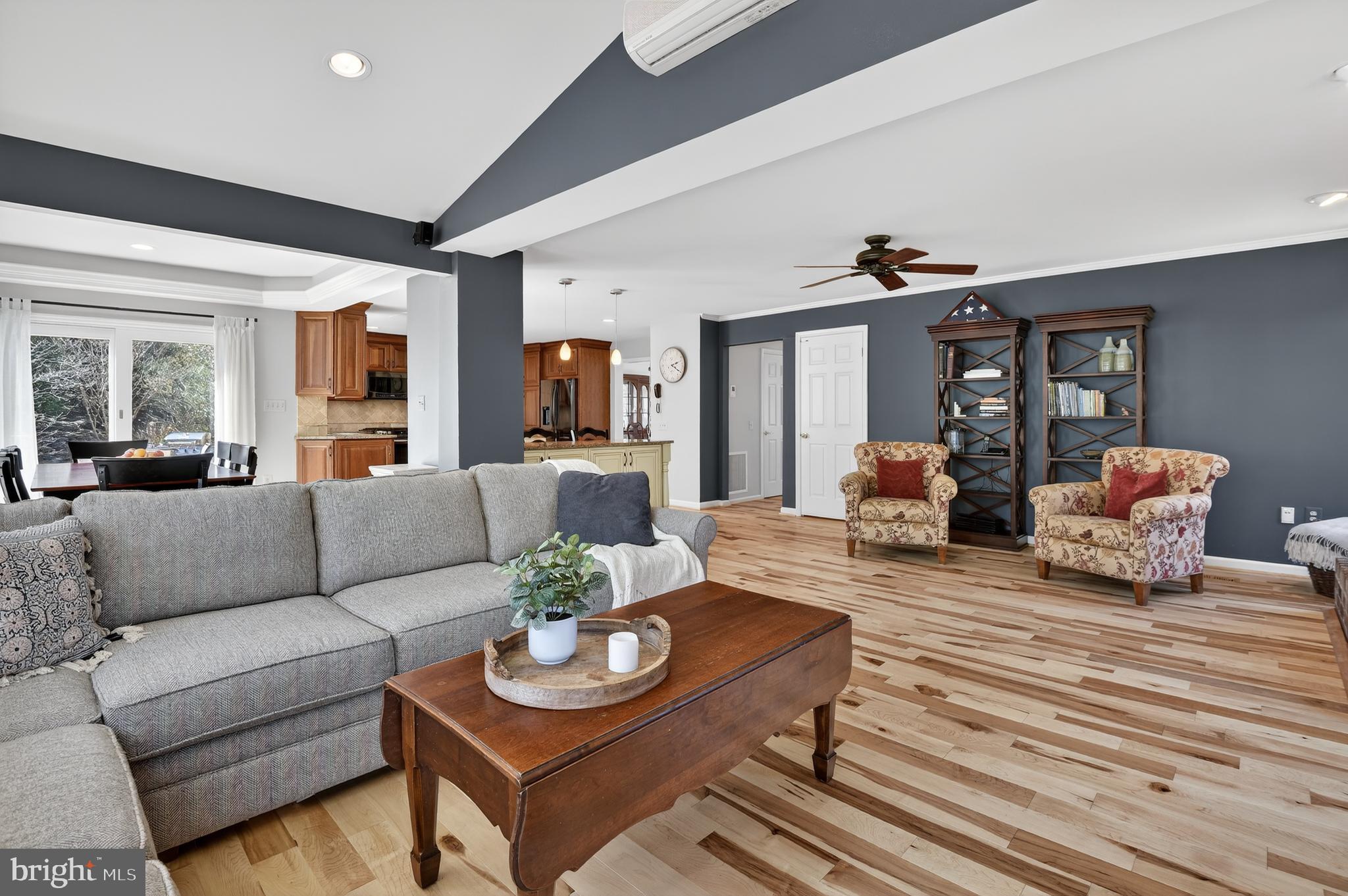 KINGS VALLEY MANOR - Residential