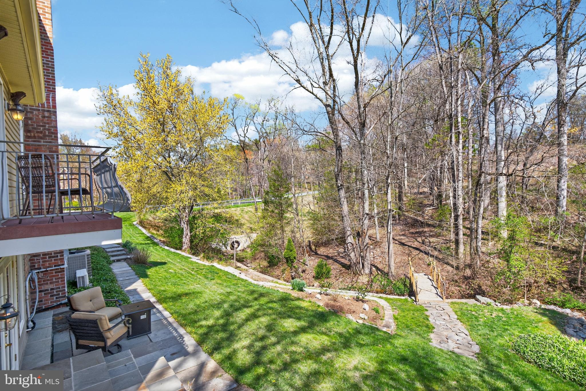 KINGS VALLEY MANOR - Residential