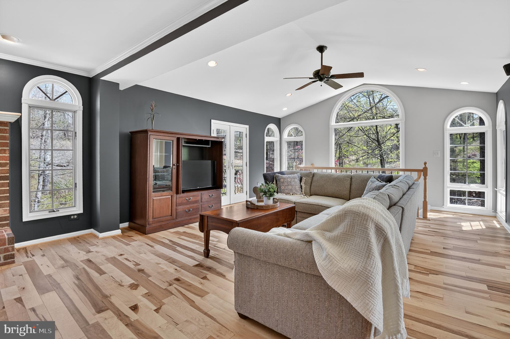 KINGS VALLEY MANOR - Residential