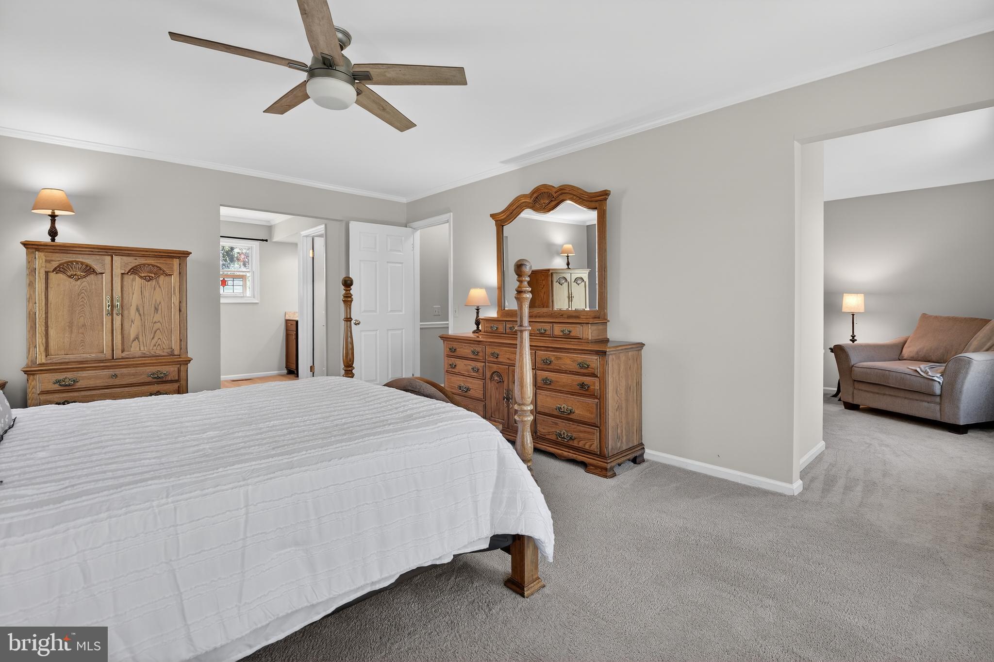 KINGS VALLEY MANOR - Residential