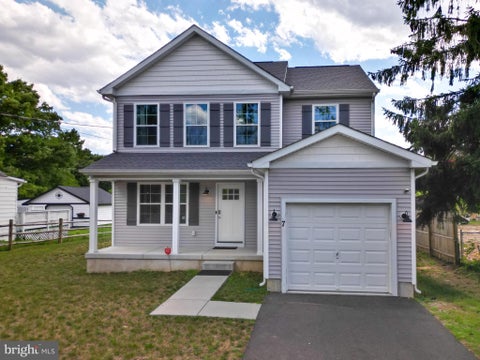 Photo of 7 Houston Avenue, WESTVILLE, NJ 08093 (MLS # NJGL2075052)