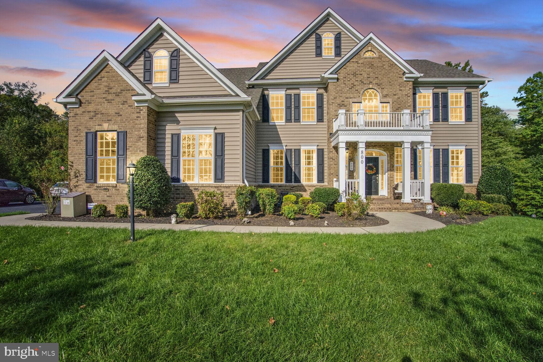800 LOWER BARN WAY