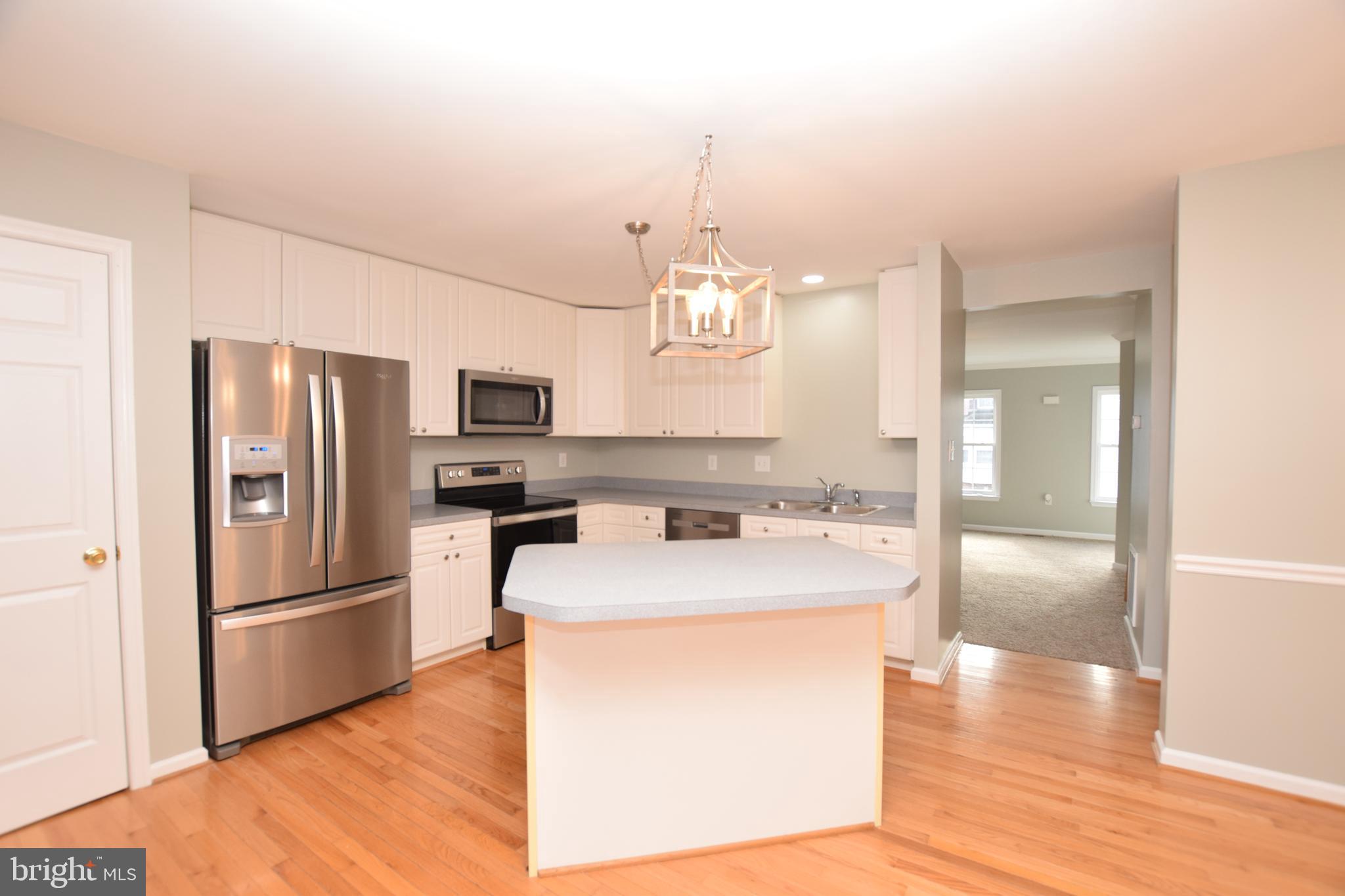 COUNTY GREEN - Residential Lease