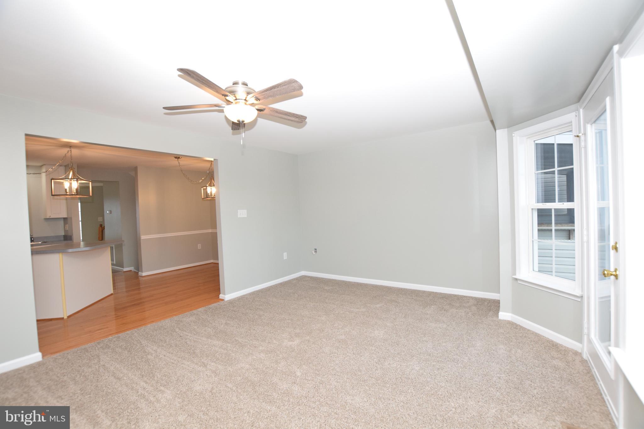 COUNTY GREEN - Residential Lease