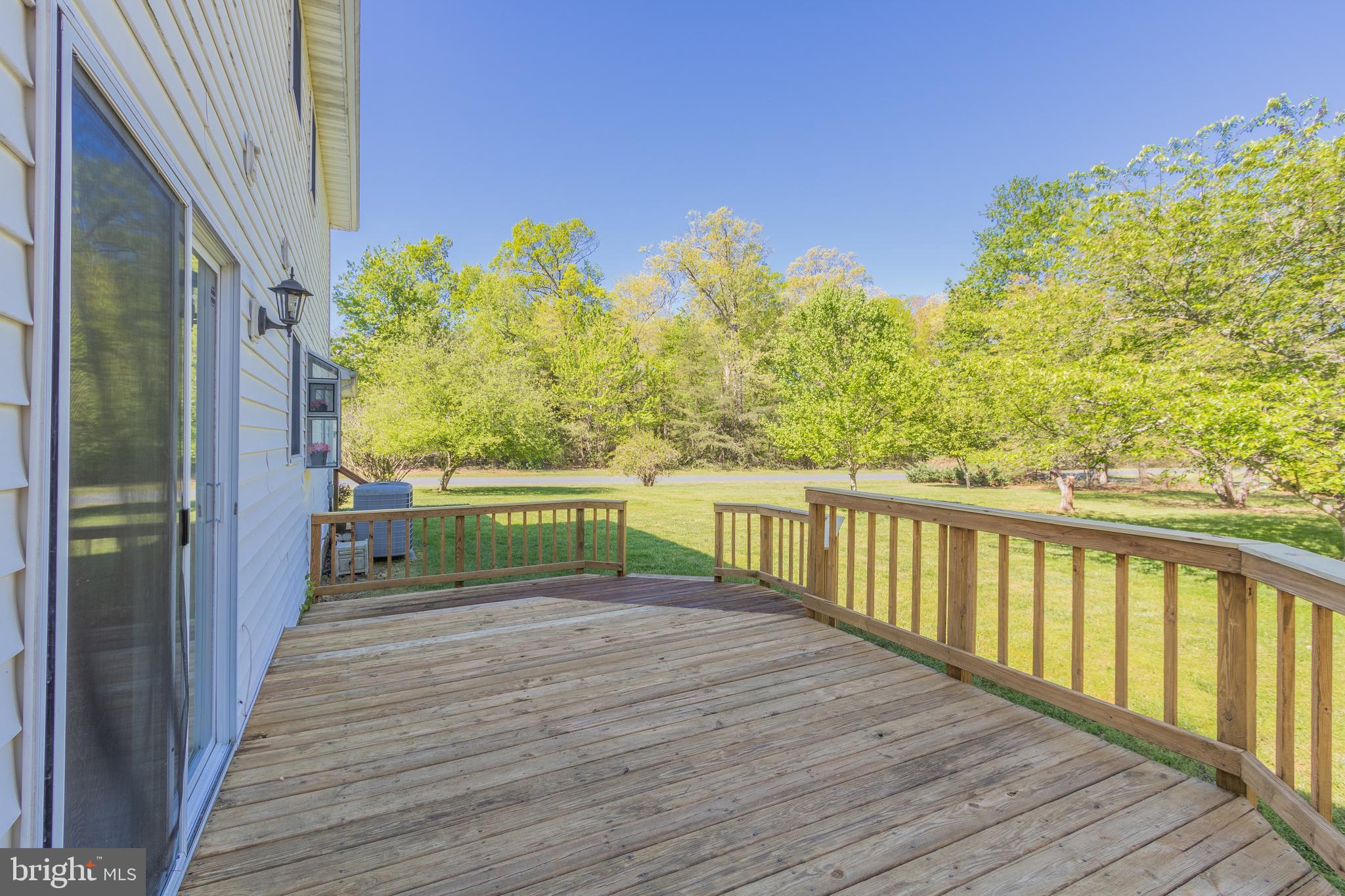 CHAPEL POINT WOODS - Residential