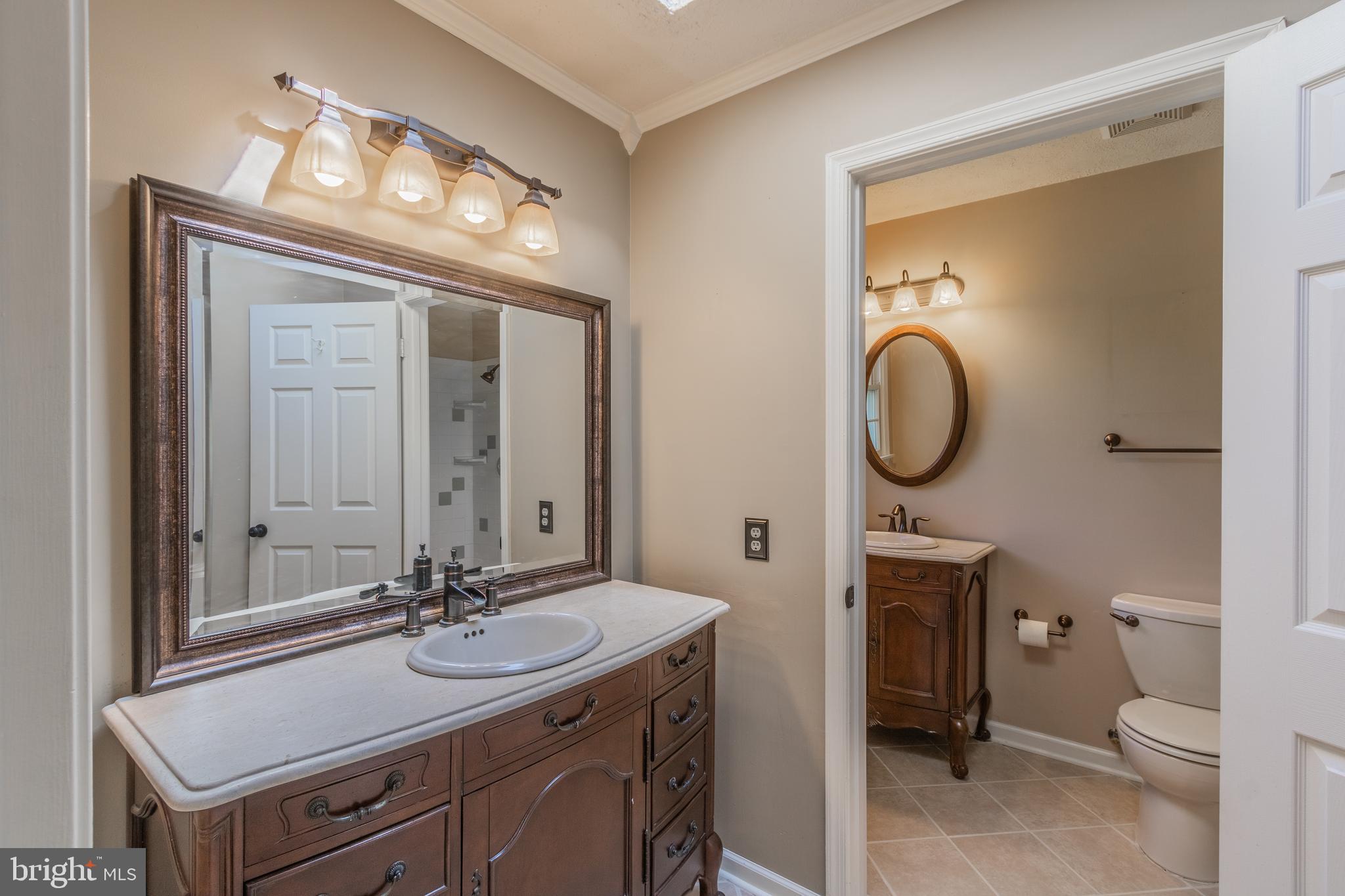 CHAPEL POINT WOODS - Residential