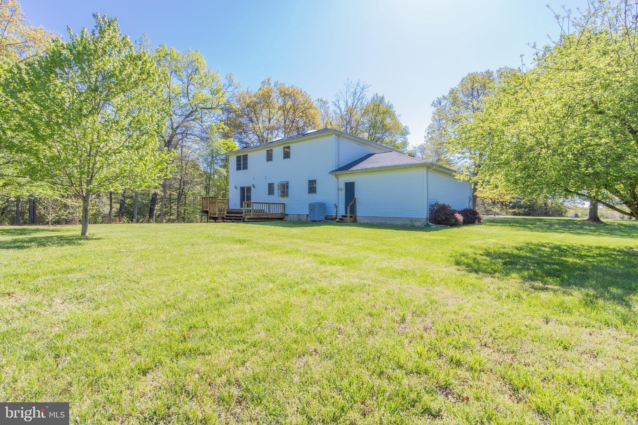 CHAPEL POINT WOODS - Residential