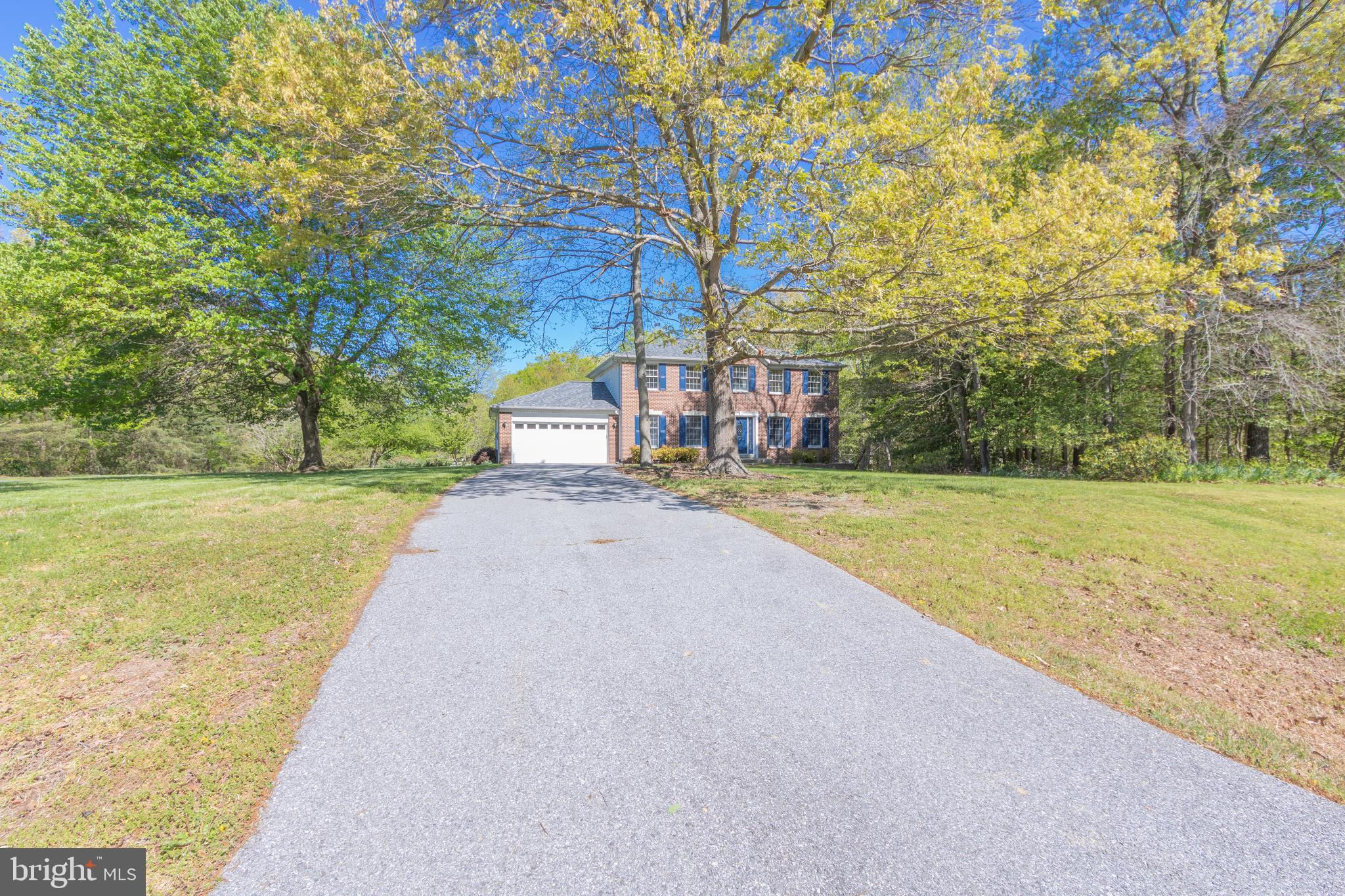 CHAPEL POINT WOODS - Residential