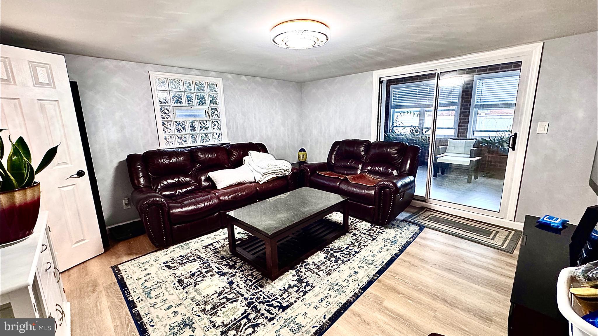 PINE VALLEY - Residential