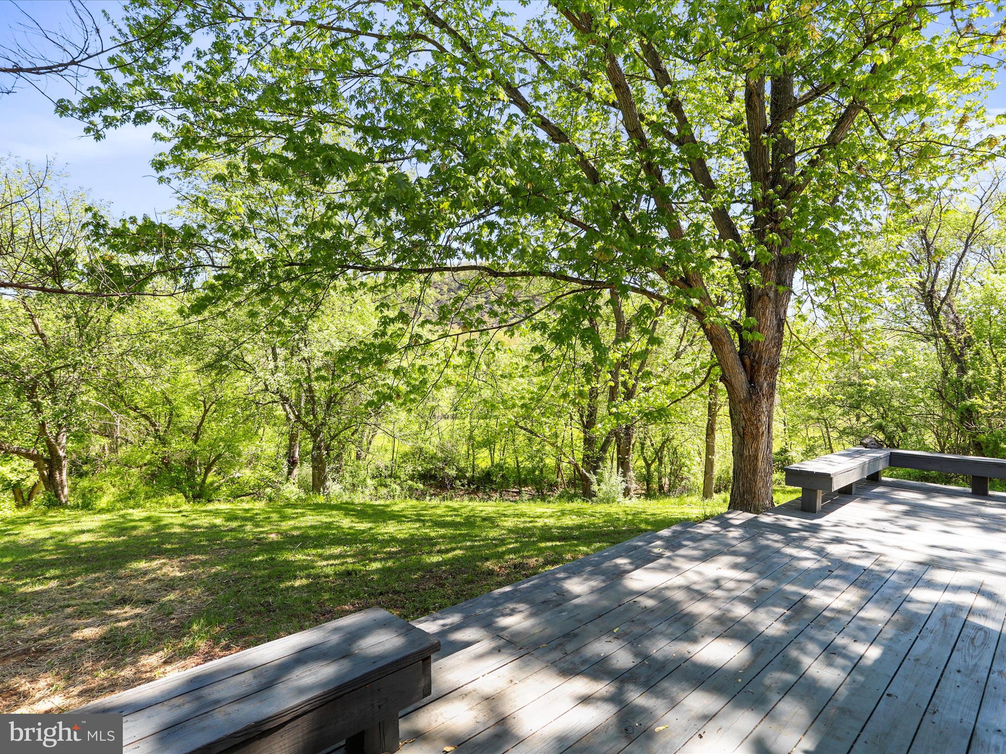 BLUE MEADOWS - Residential