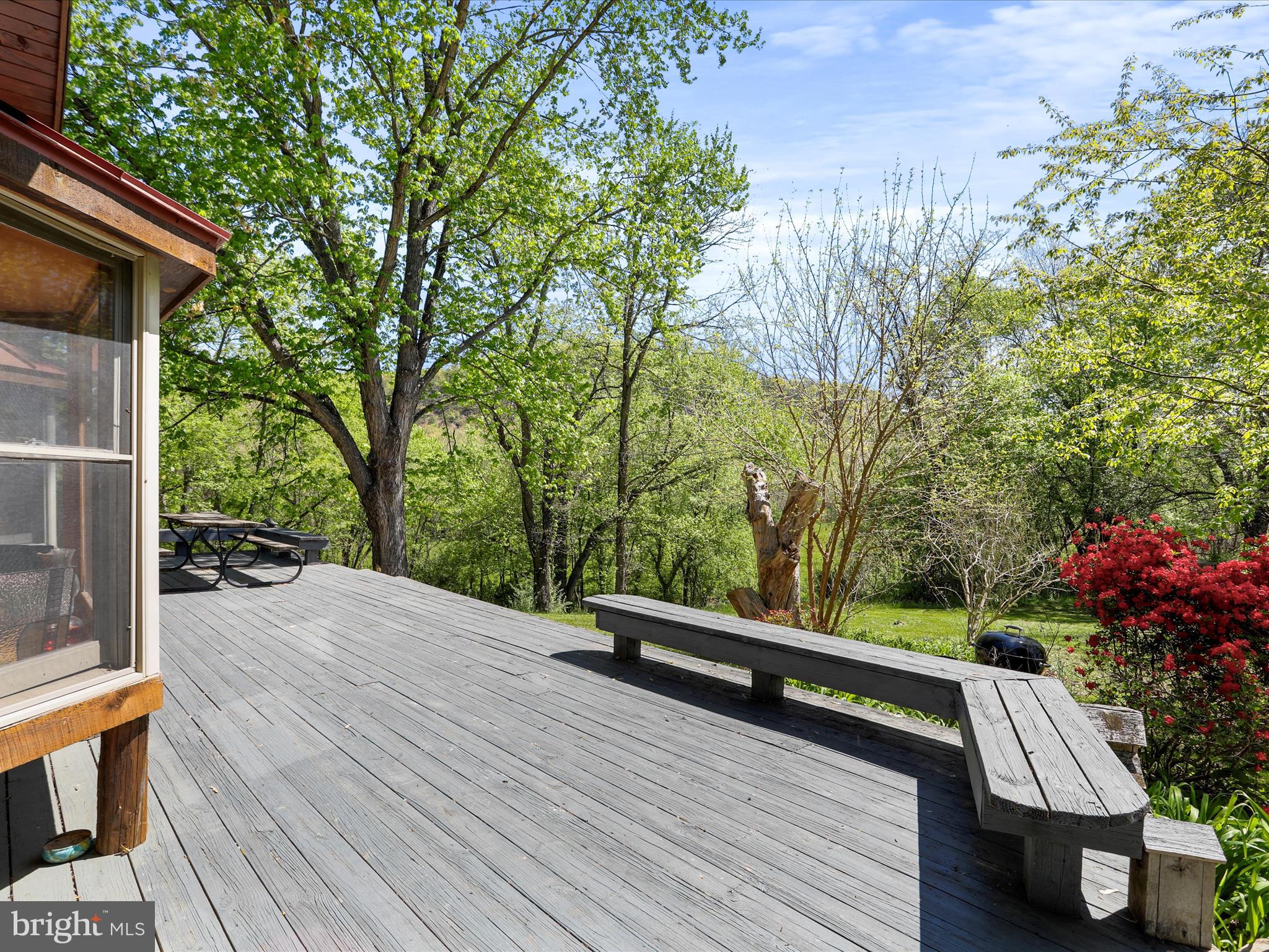 BLUE MEADOWS - Residential