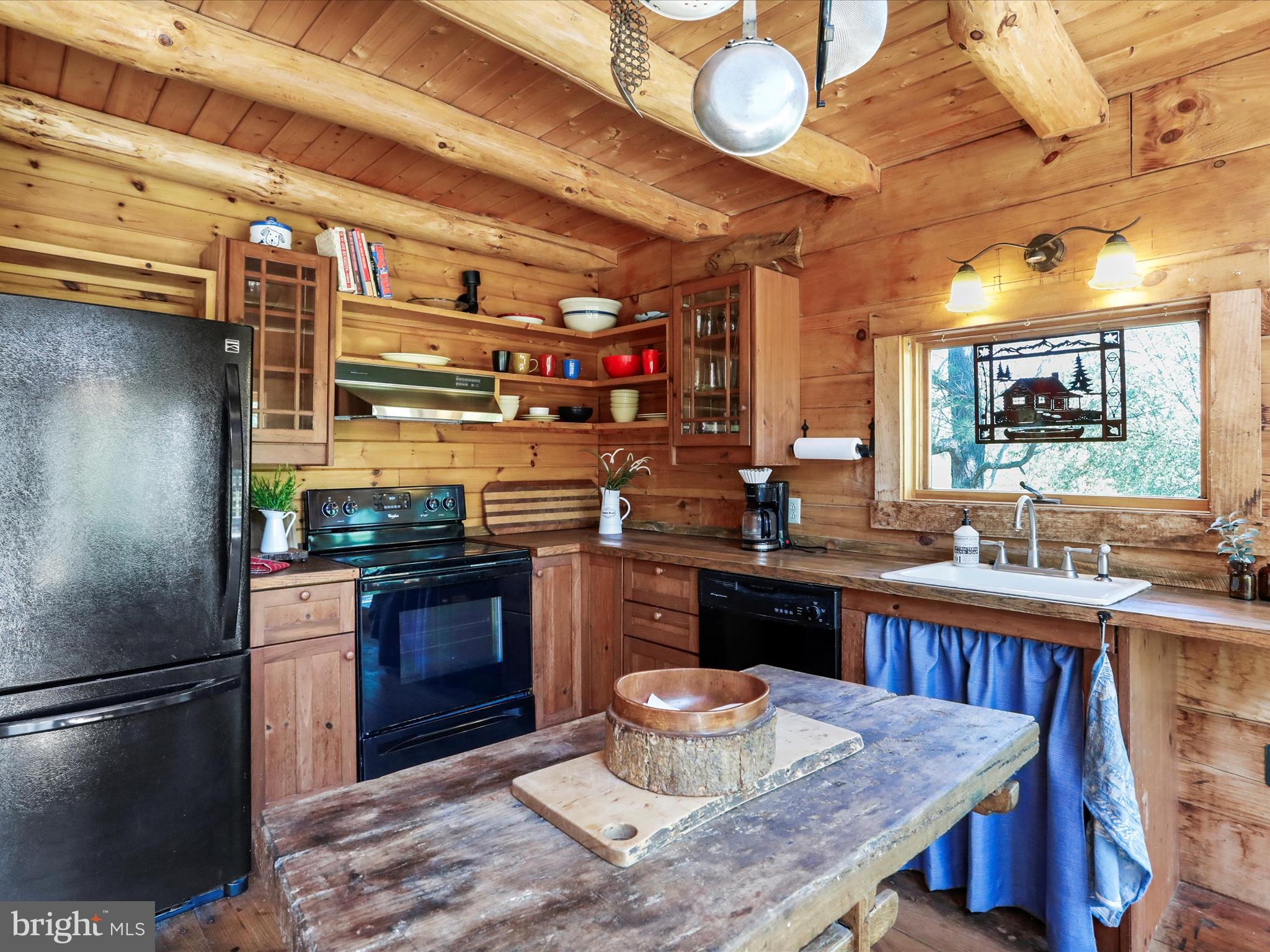 BLUE MEADOWS - Residential