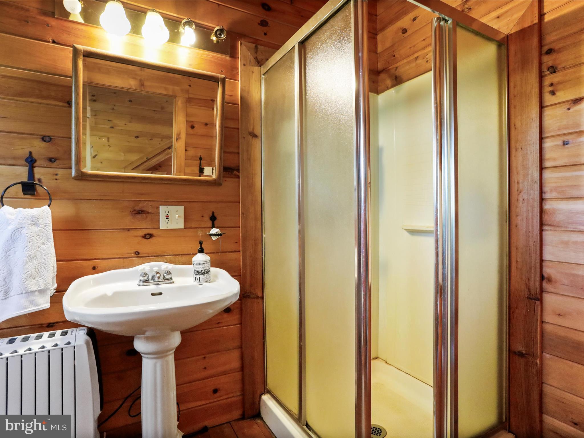 BLUE MEADOWS - Residential