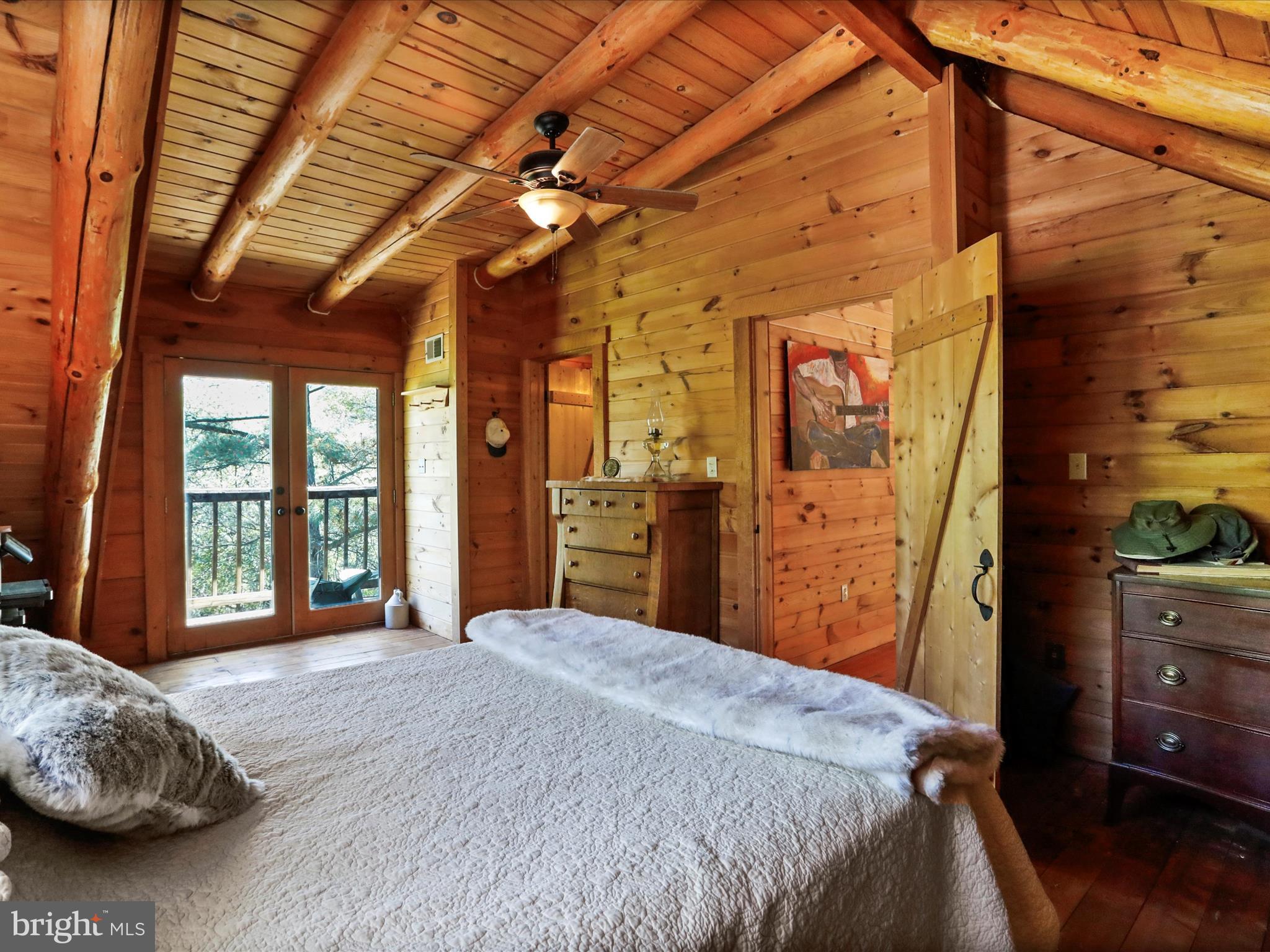 BLUE MEADOWS - Residential