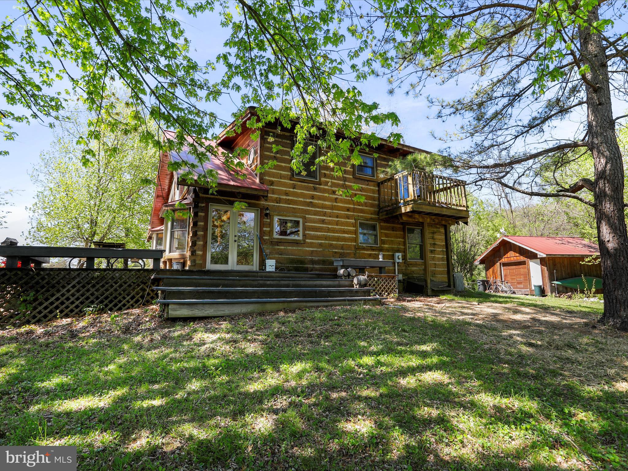 BLUE MEADOWS - Residential