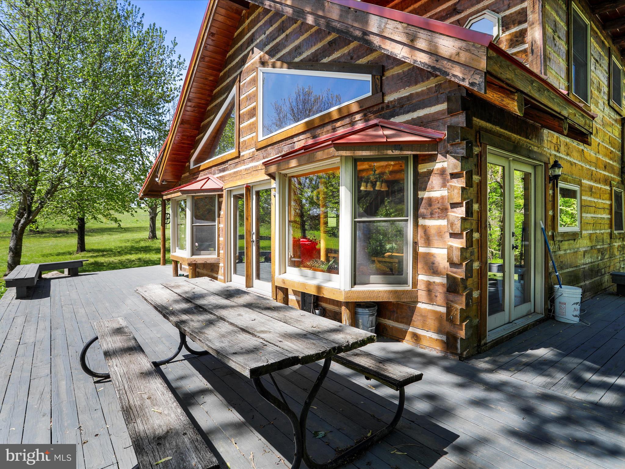 BLUE MEADOWS - Residential