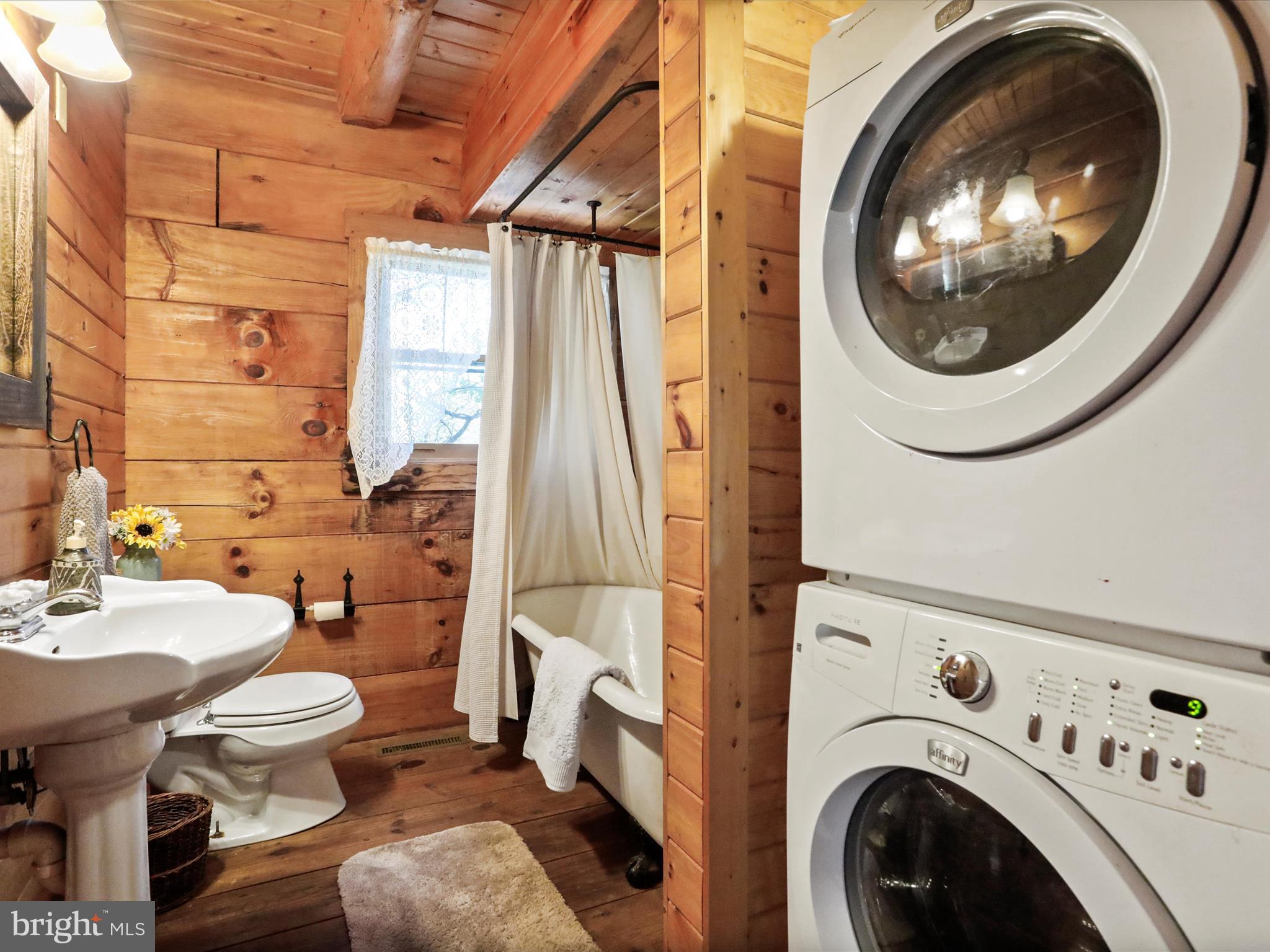 BLUE MEADOWS - Residential