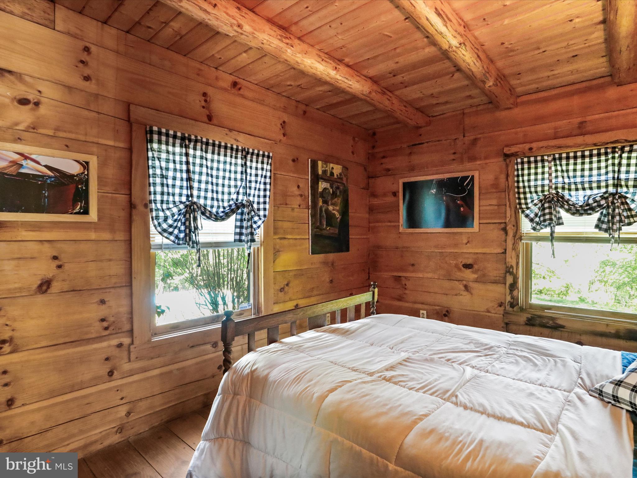 BLUE MEADOWS - Residential