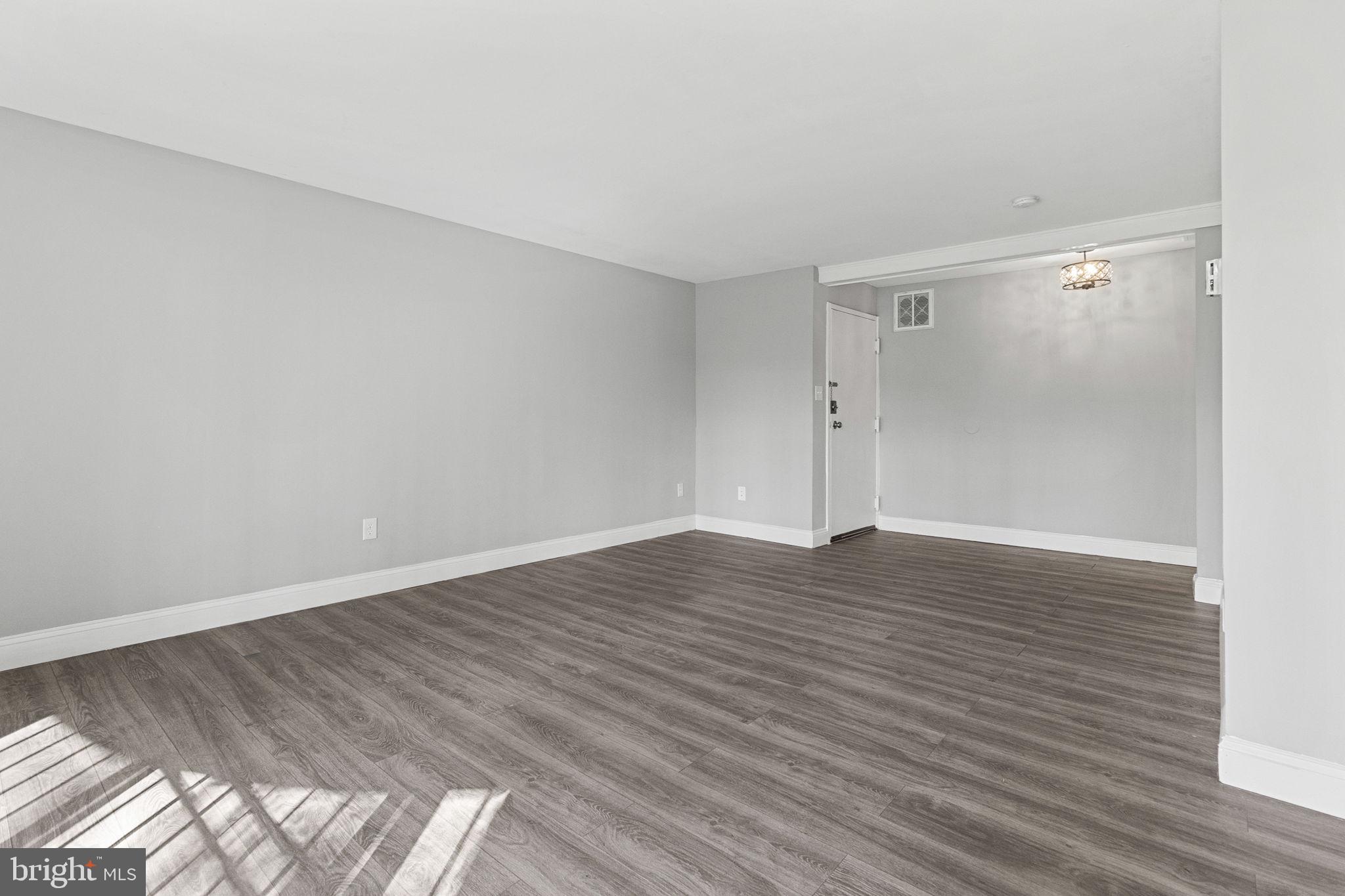 3310 HUNTLEY SQUARE DRIVE T