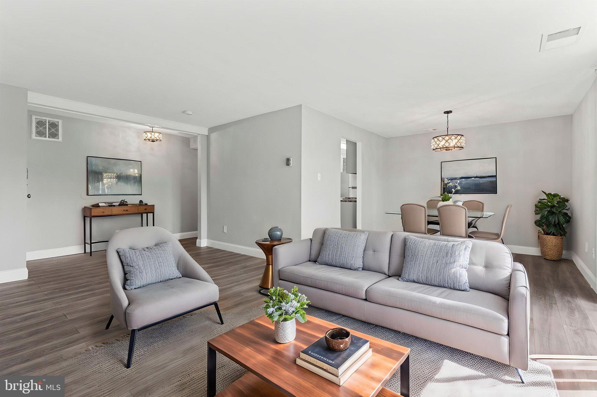 3310 HUNTLEY SQUARE DRIVE T