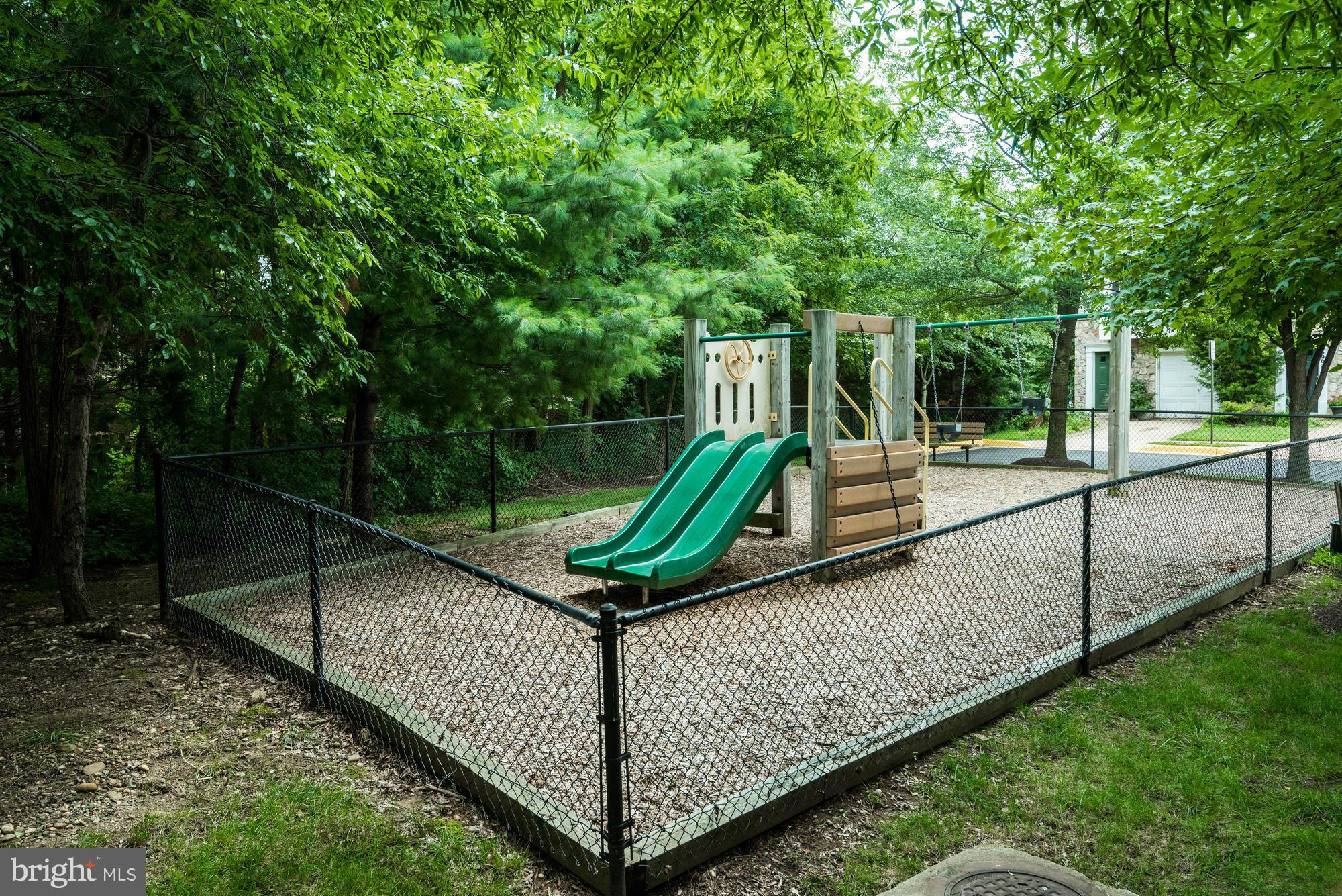 KINGSTOWNE - Residential