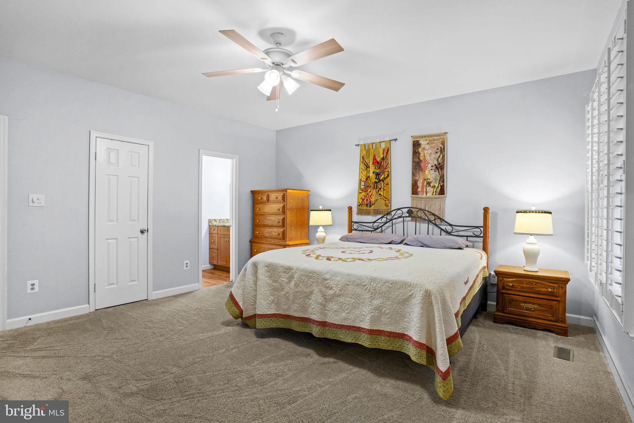 HICKORY RIDGE - Residential