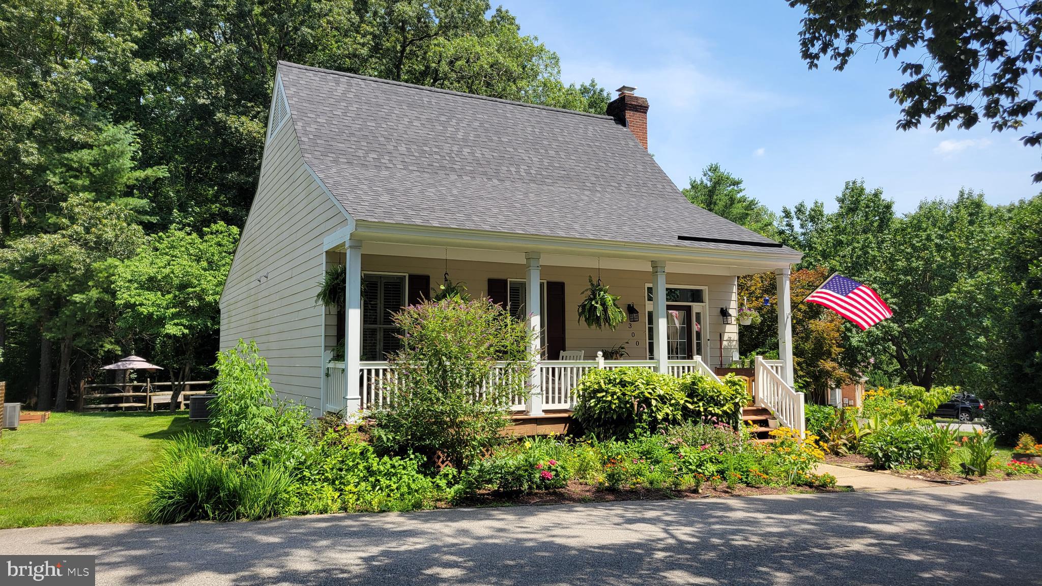 HICKORY RIDGE - Residential