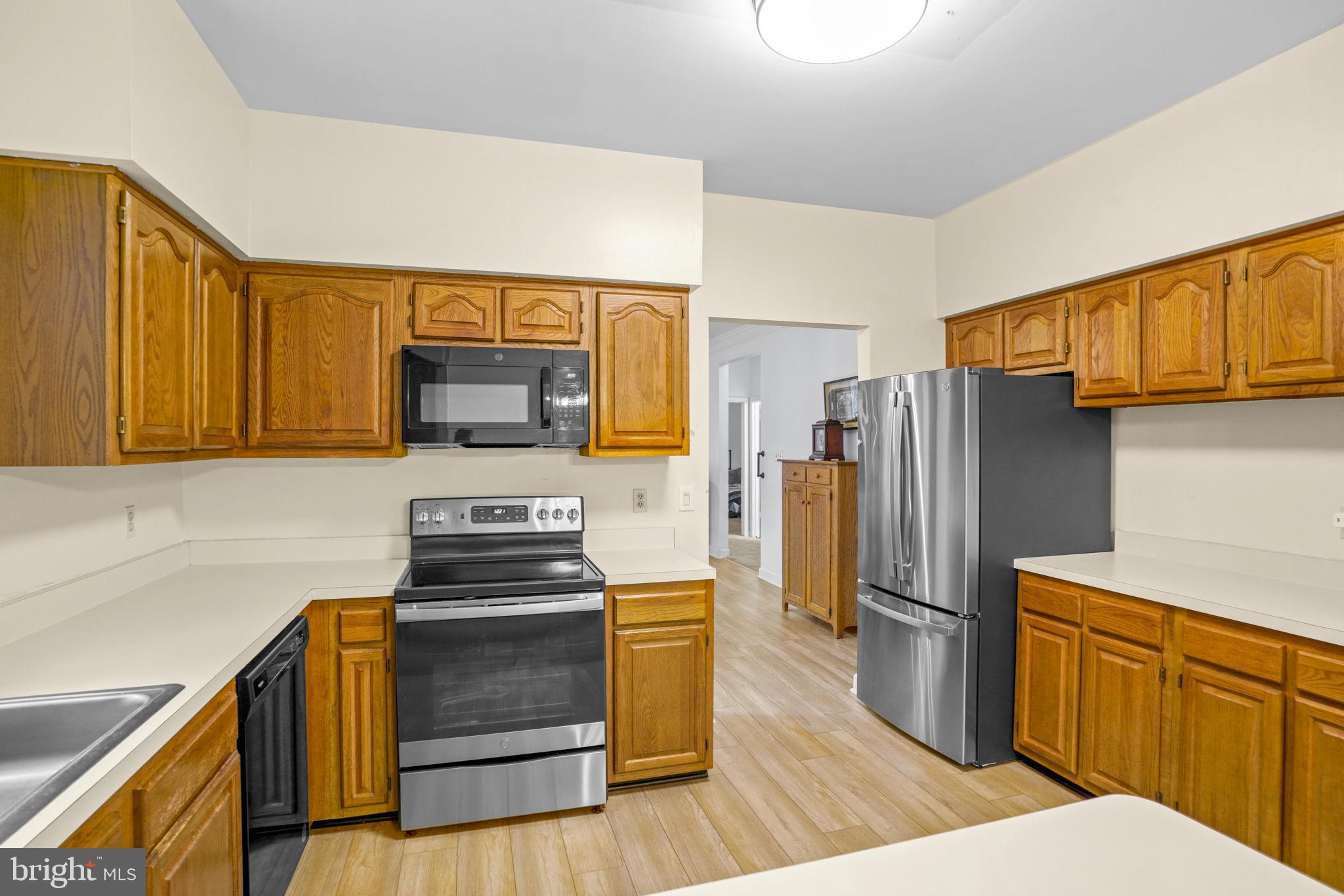 HICKORY RIDGE - Residential