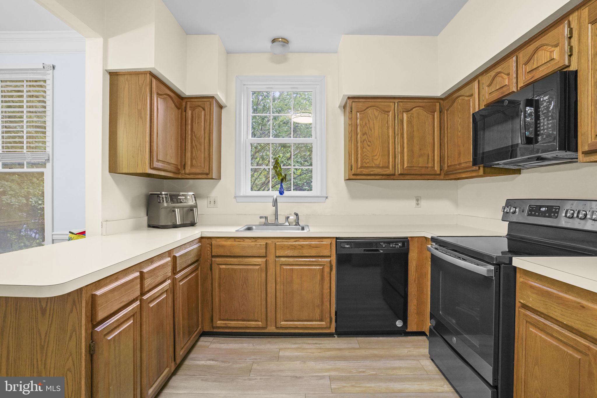 HICKORY RIDGE - Residential