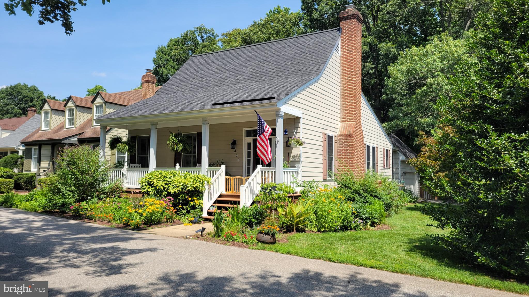 HICKORY RIDGE - Residential