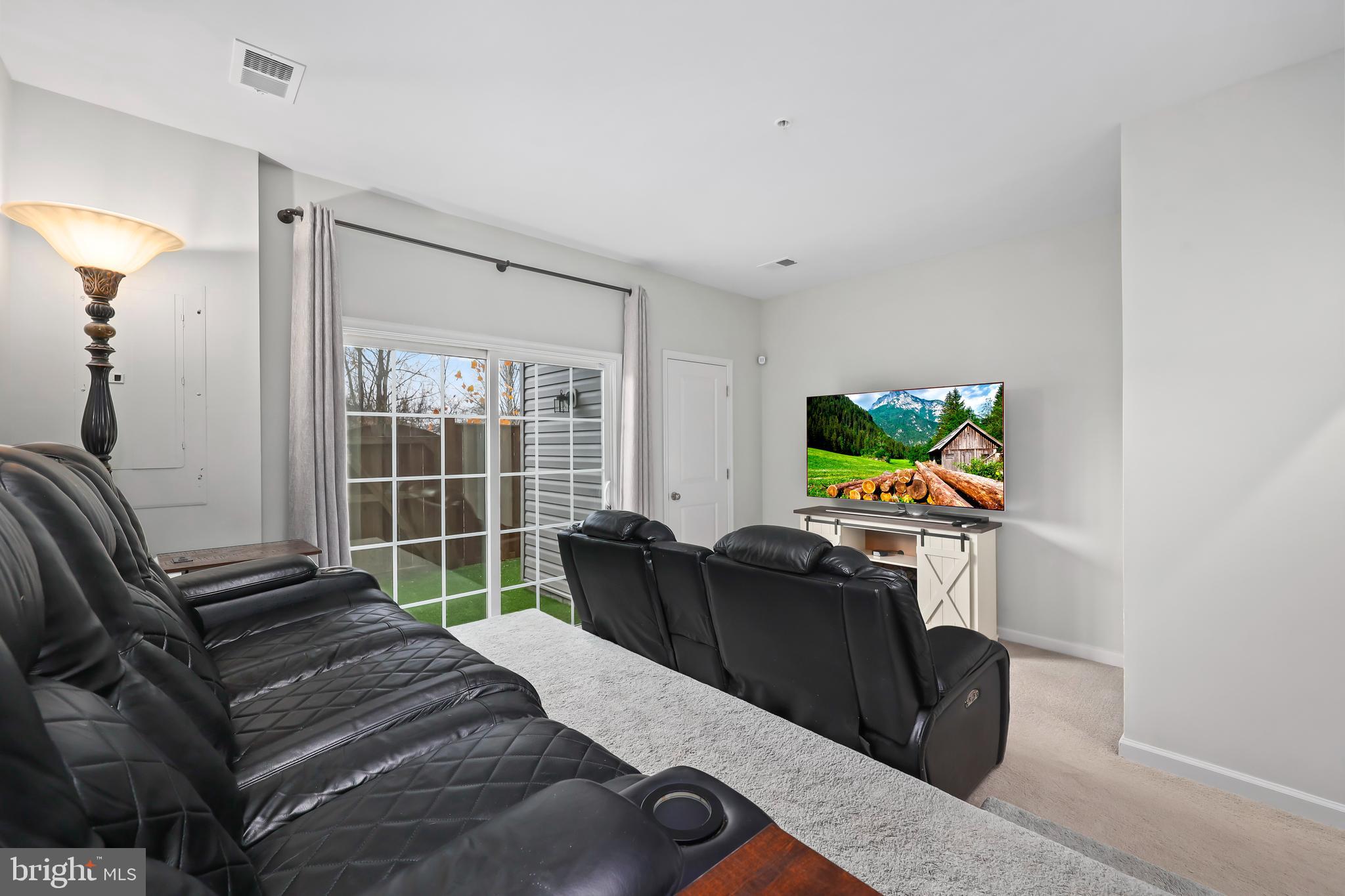 8246 KNIGHT STATION WAY