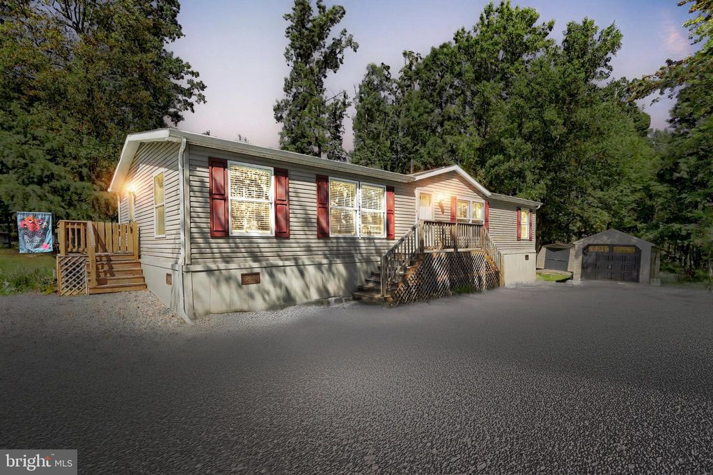 Photo of 8891 Orchard Road, SPRING GROVE, PA 17362 (MLS # PAYK2088998)