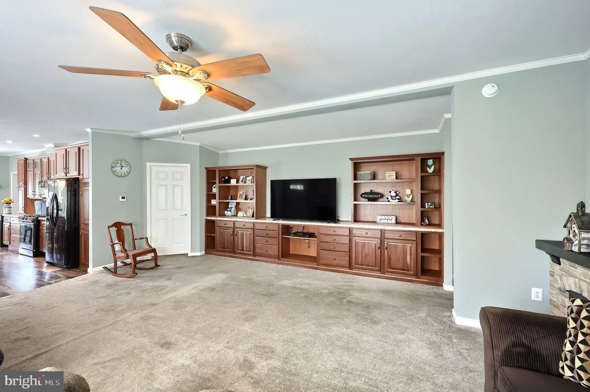 Spring Grove, Pennsylvania 17362, United States, 3 Bedrooms Bedrooms, ,2 BathroomsBathrooms,Residential,Pending,200307