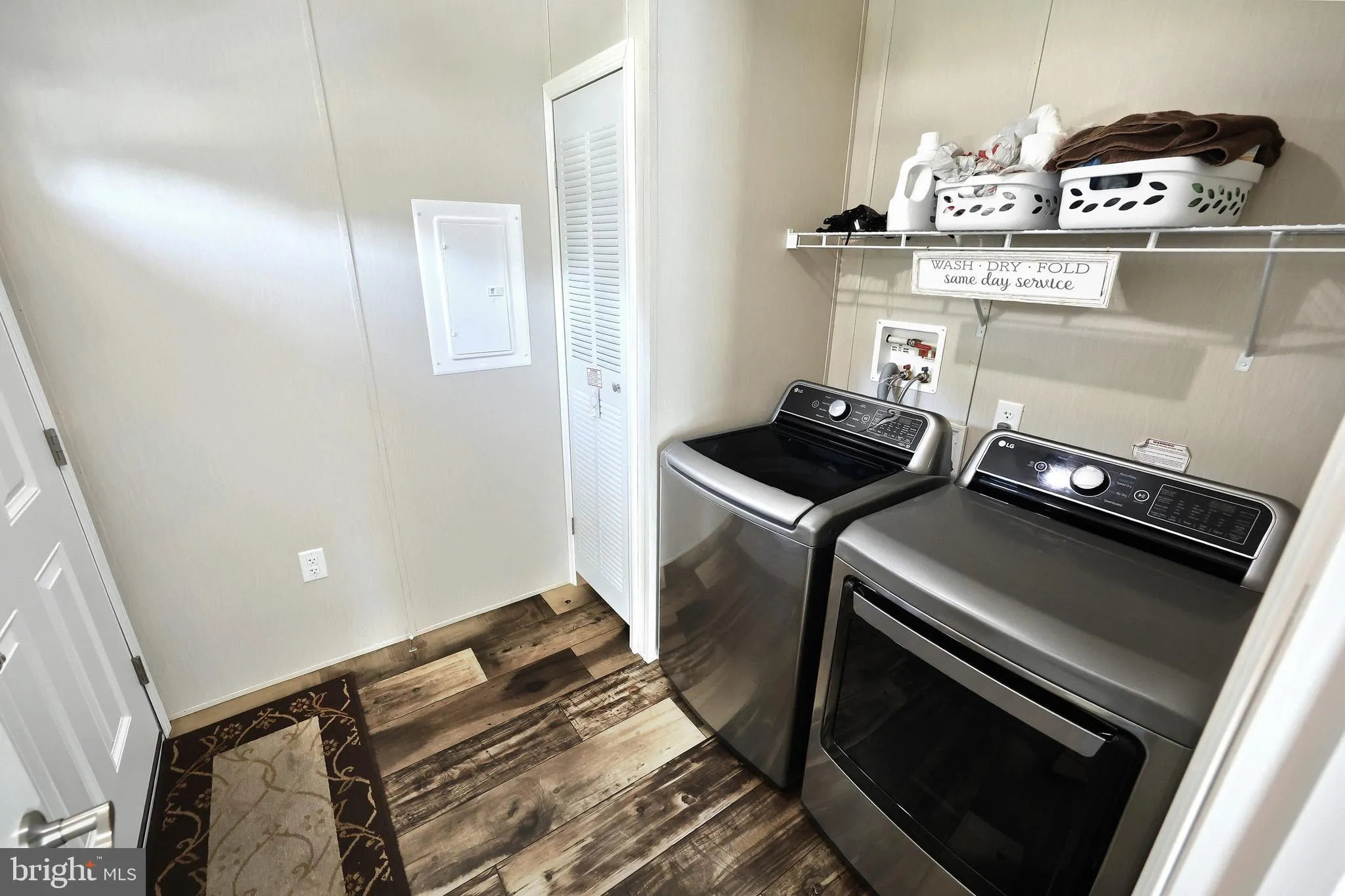 Spring Grove, Pennsylvania 17362, United States, 3 Bedrooms Bedrooms, ,2 BathroomsBathrooms,Residential,Pending,200307