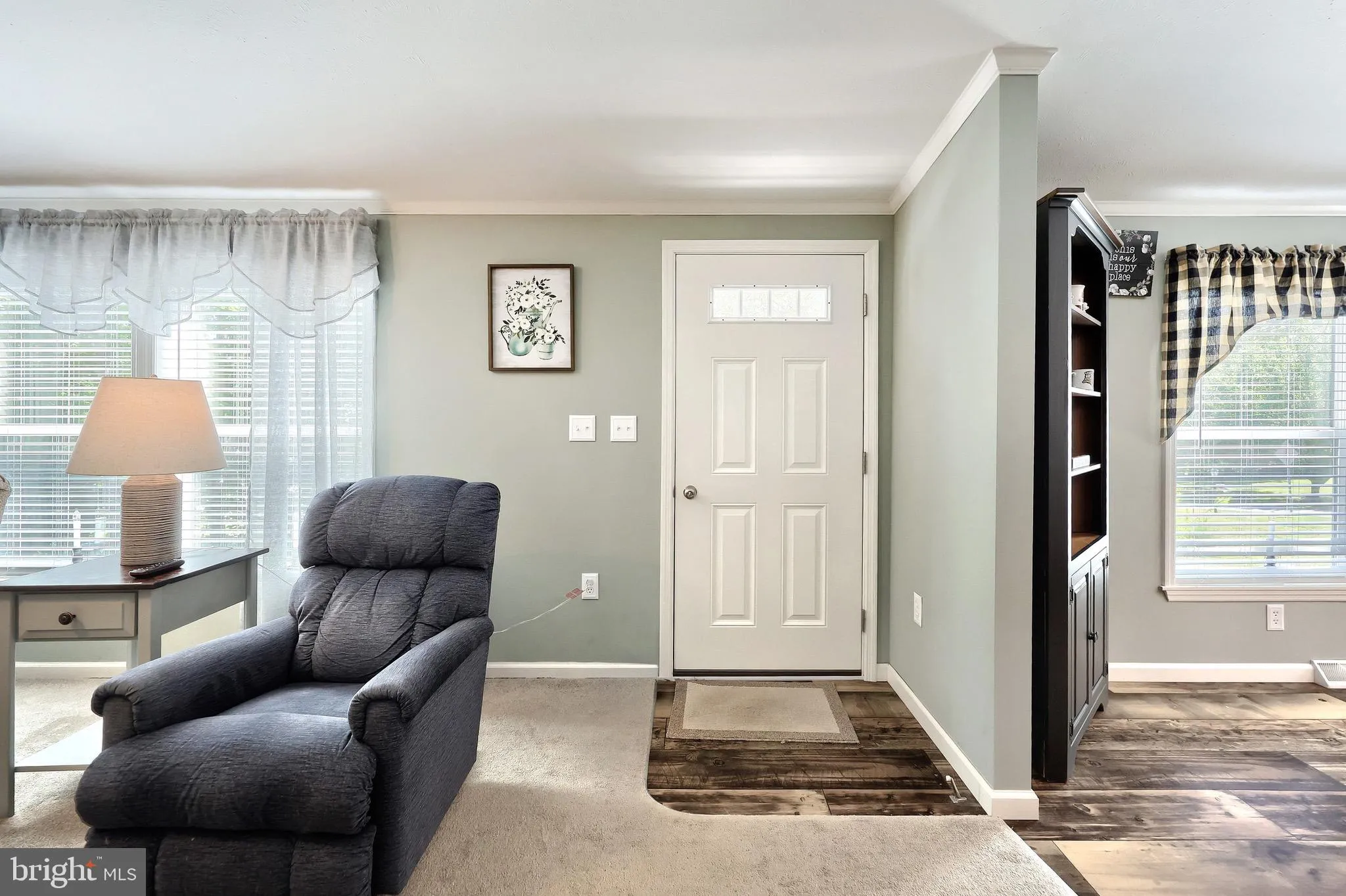 Spring Grove, Pennsylvania 17362, United States, 3 Bedrooms Bedrooms, ,2 BathroomsBathrooms,Residential,Pending,200307