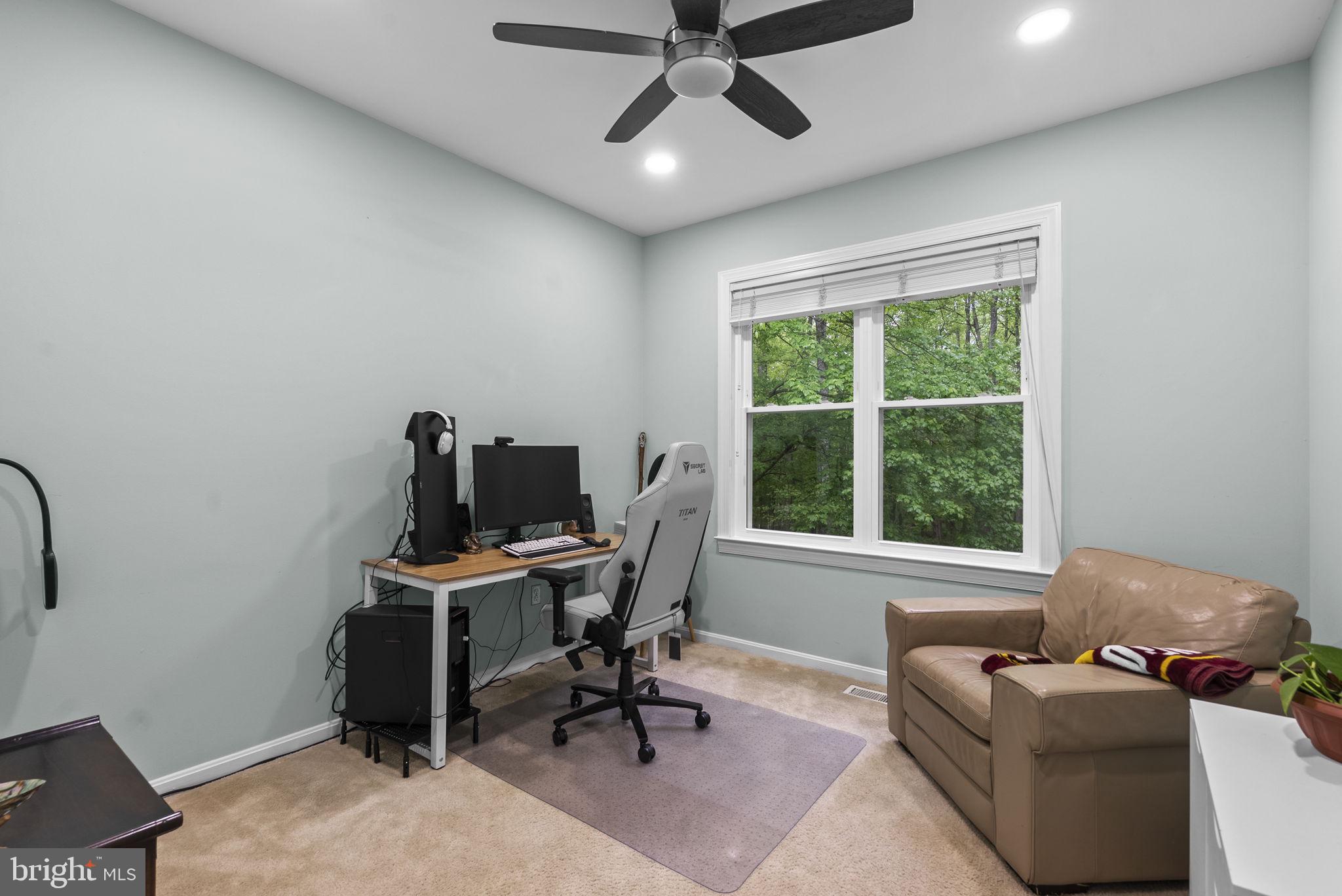 GRANBY WOODS - Residential