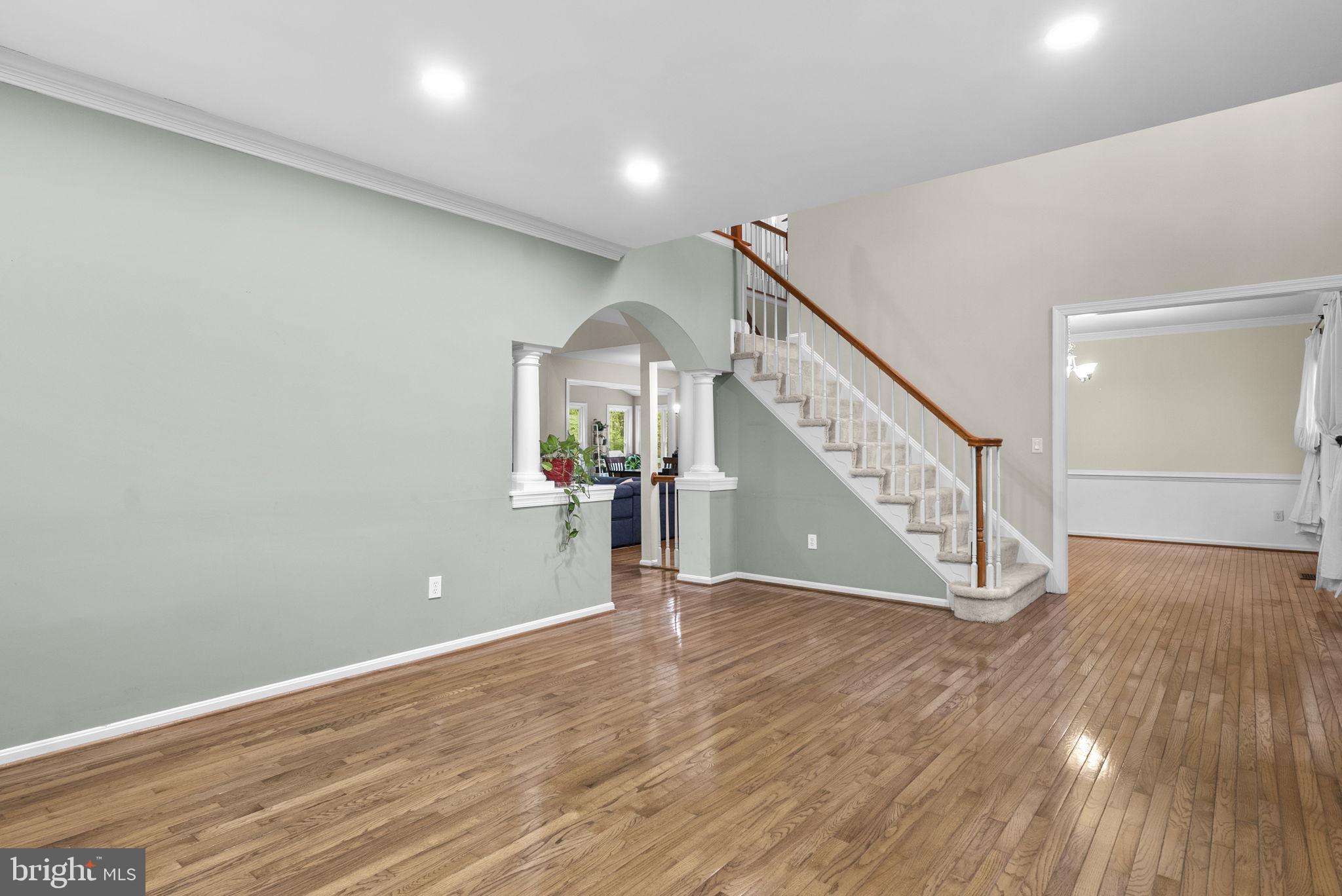 GRANBY WOODS - Residential