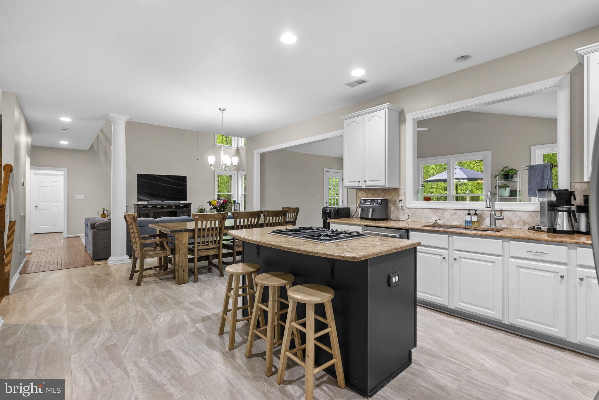 GRANBY WOODS - Residential