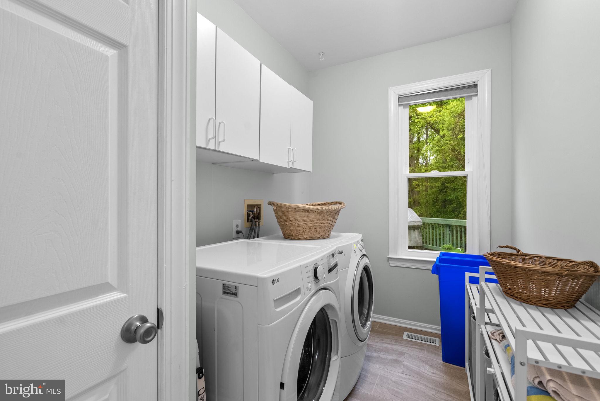 GRANBY WOODS - Residential