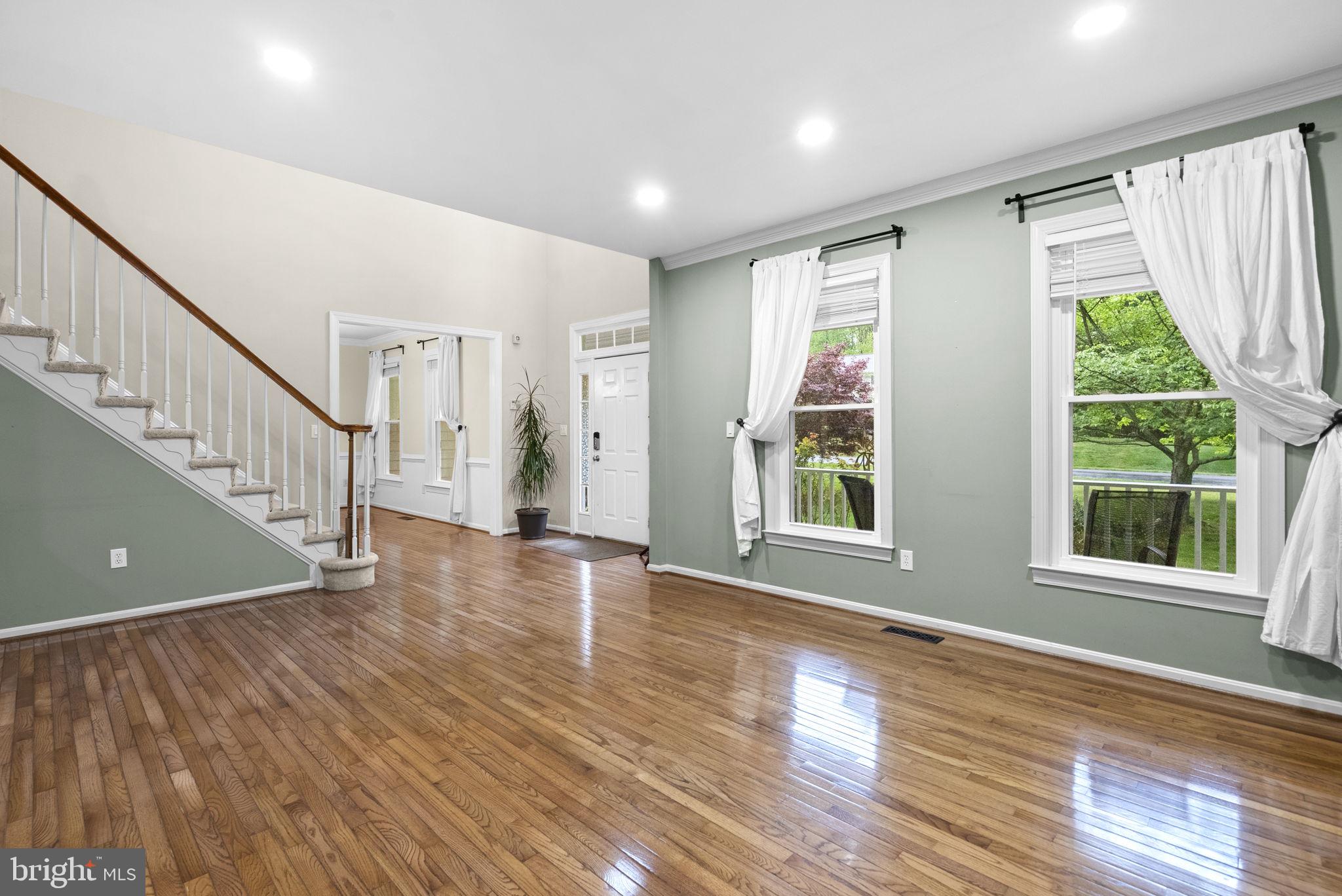 GRANBY WOODS - Residential