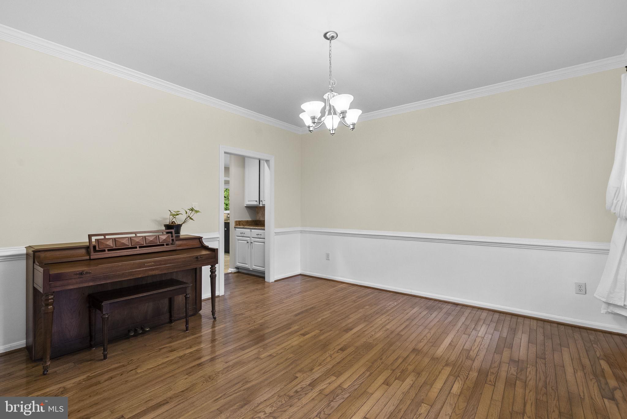 GRANBY WOODS - Residential