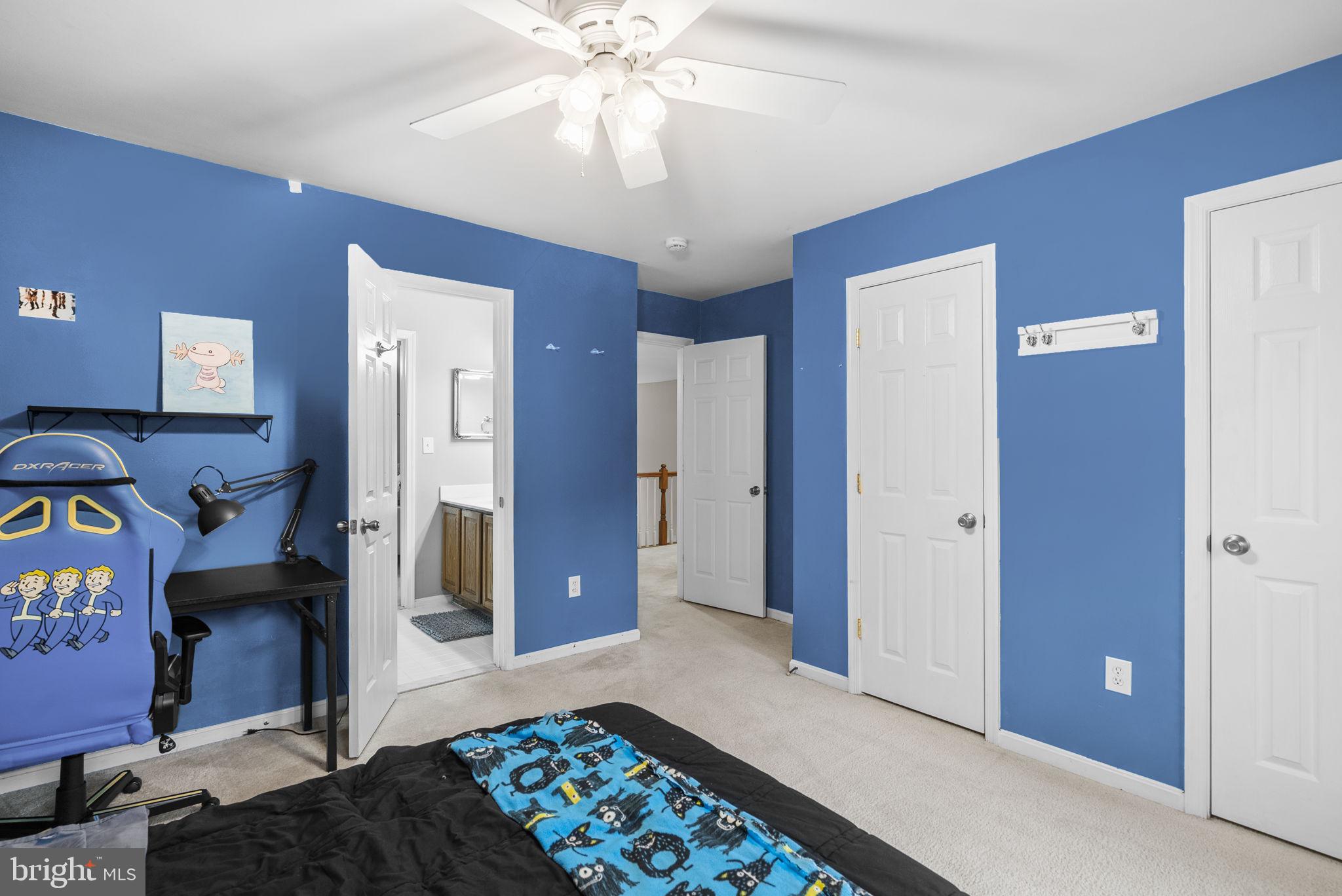 GRANBY WOODS - Residential