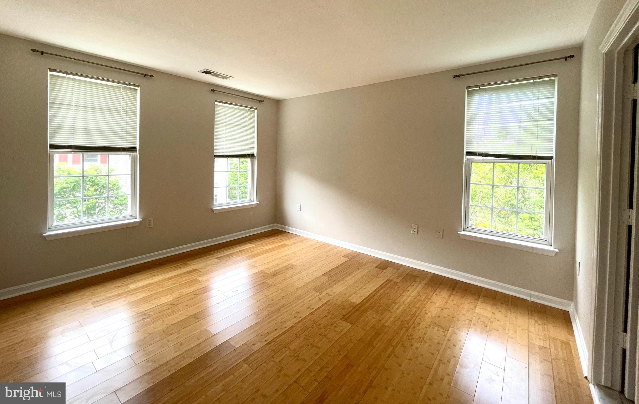 HIGH POINT AT JEFFERSON PARK - Residential Lease