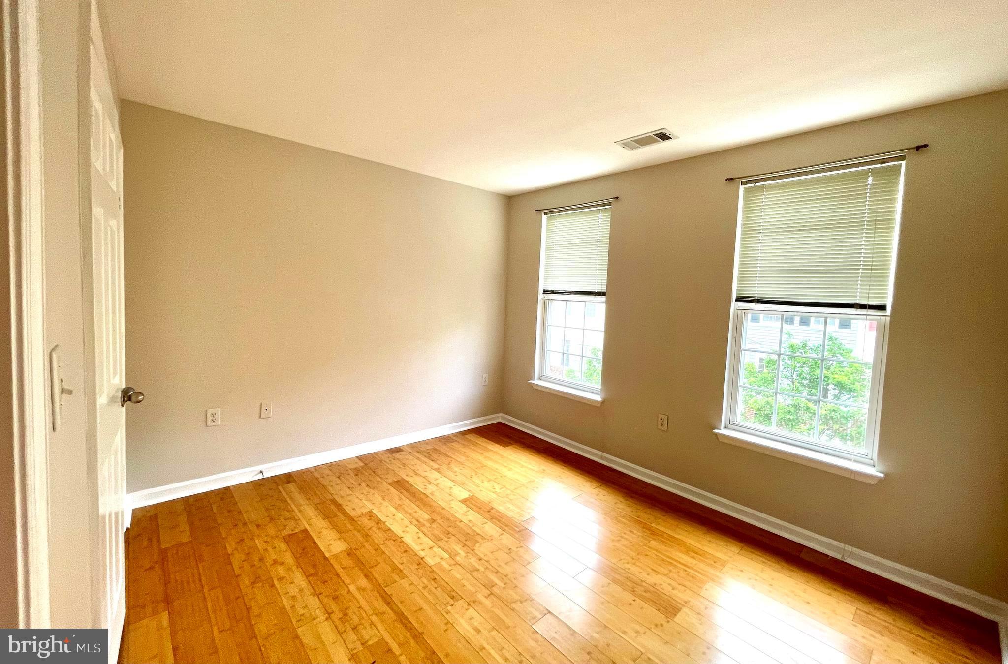 HIGH POINT AT JEFFERSON PARK - Residential Lease