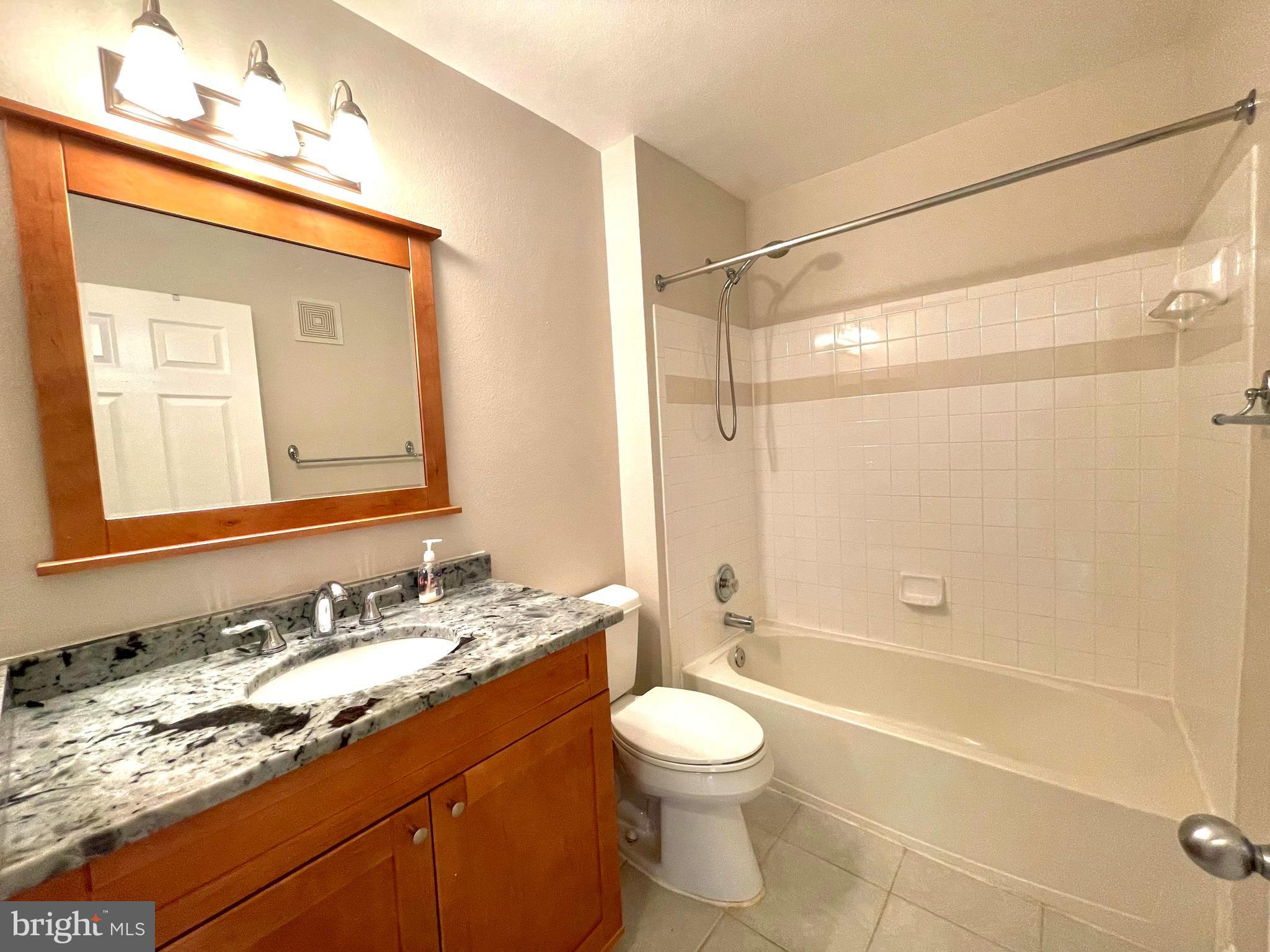 HIGH POINT AT JEFFERSON PARK - Residential Lease