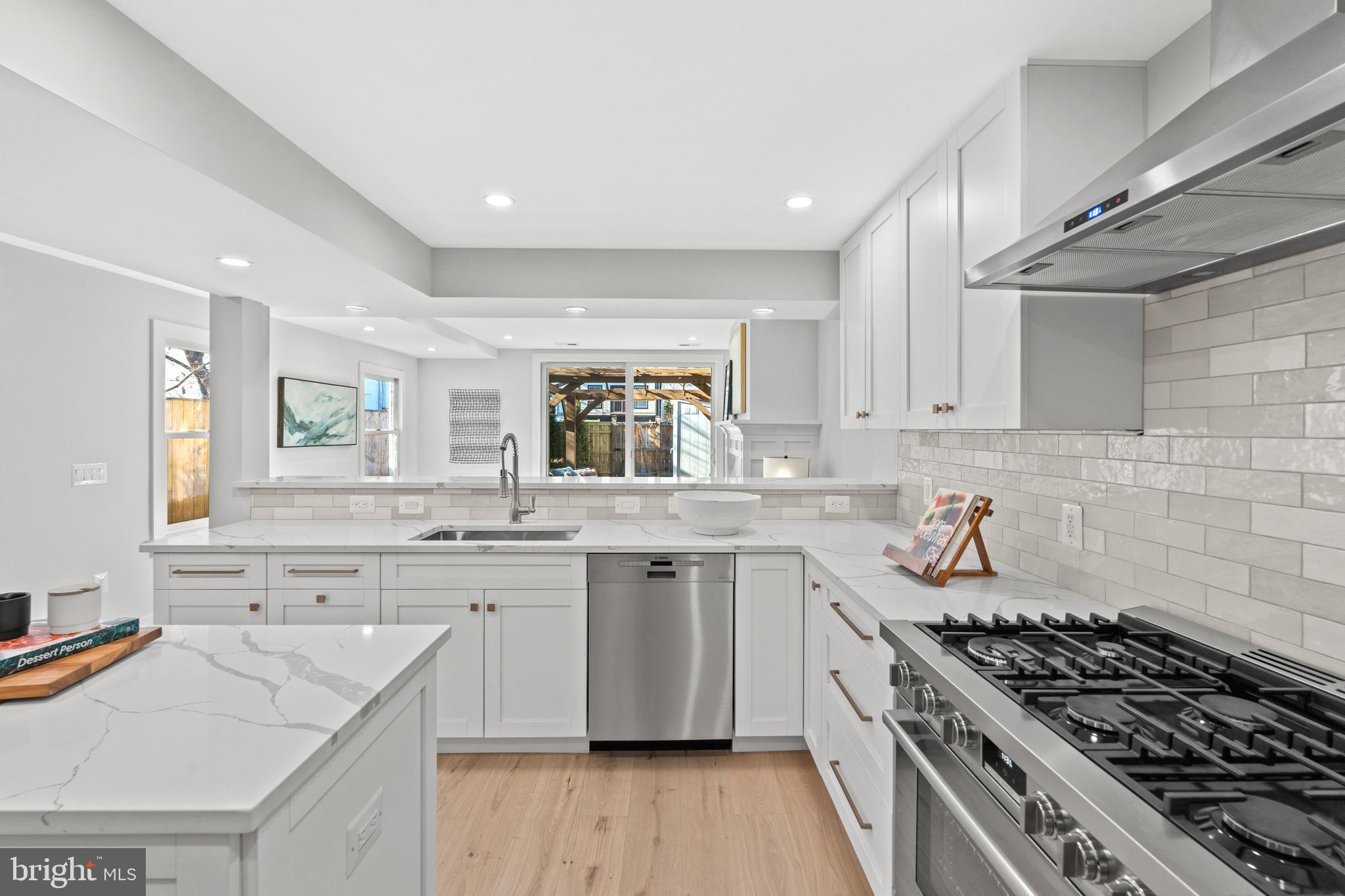 HISTORIC OLD TOWN - Residential