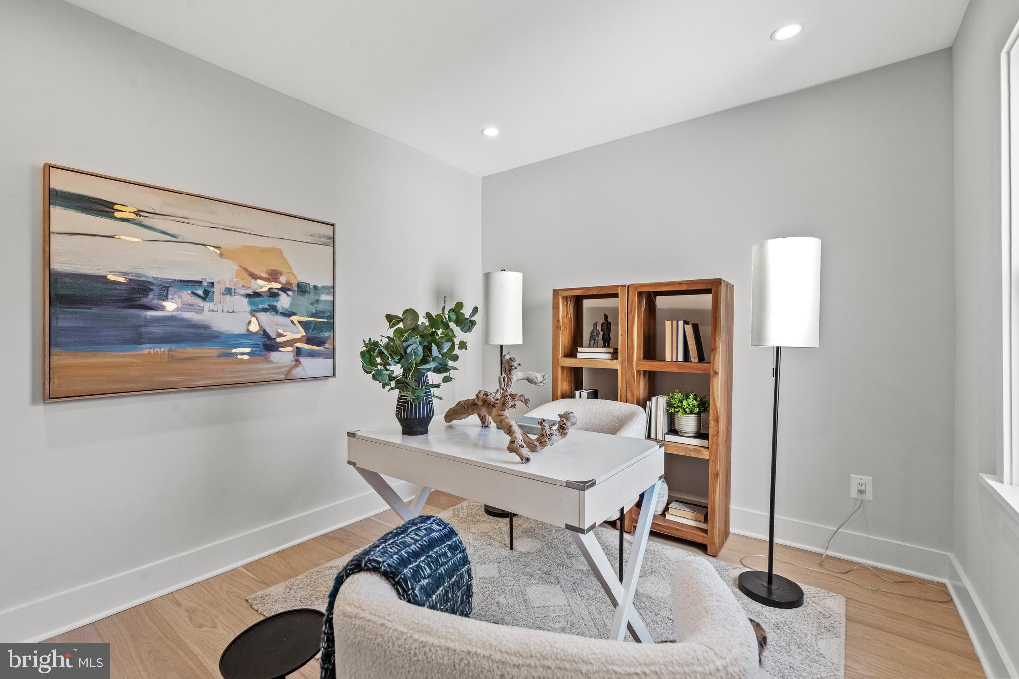 HISTORIC OLD TOWN - Residential